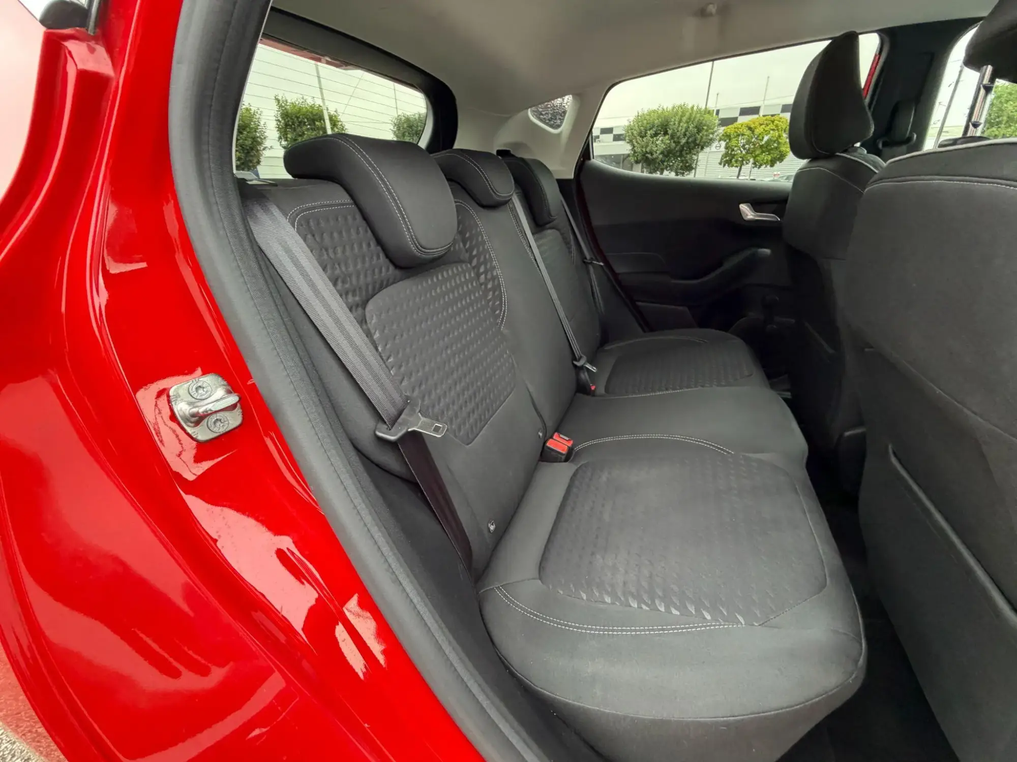 Ford Fiesta Image 23