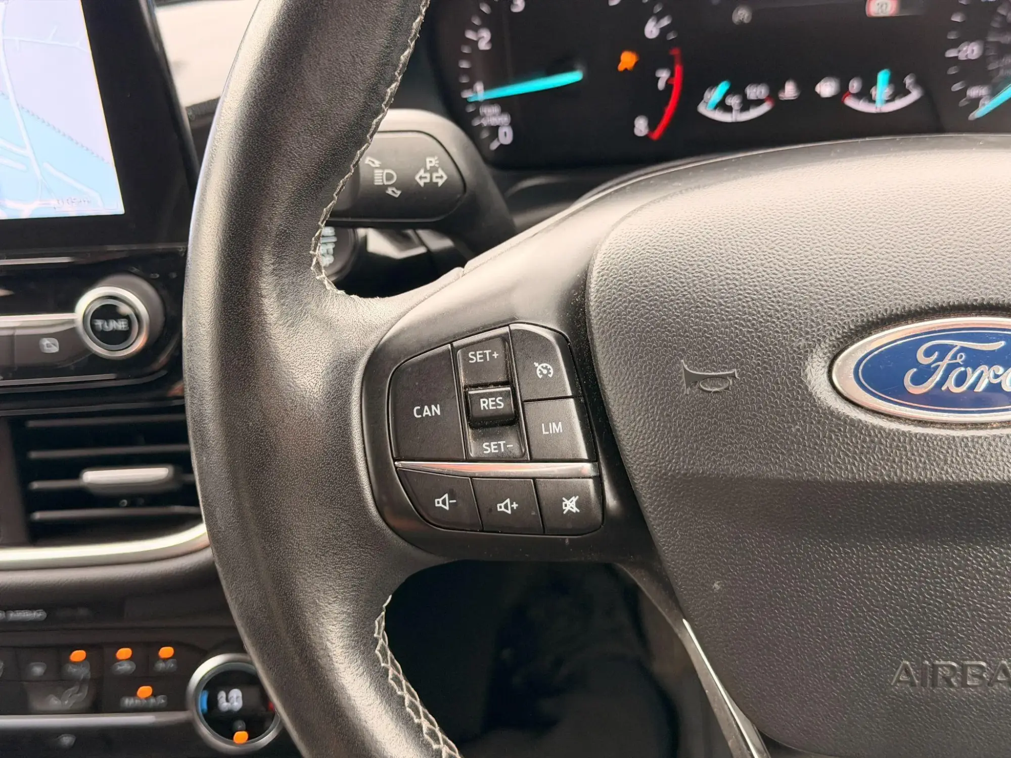 Ford Fiesta Image 28