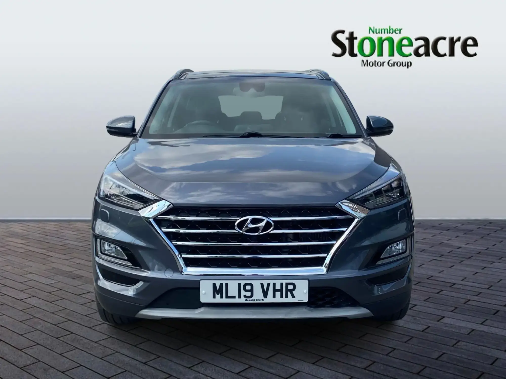 Hyundai TUCSON Image 2