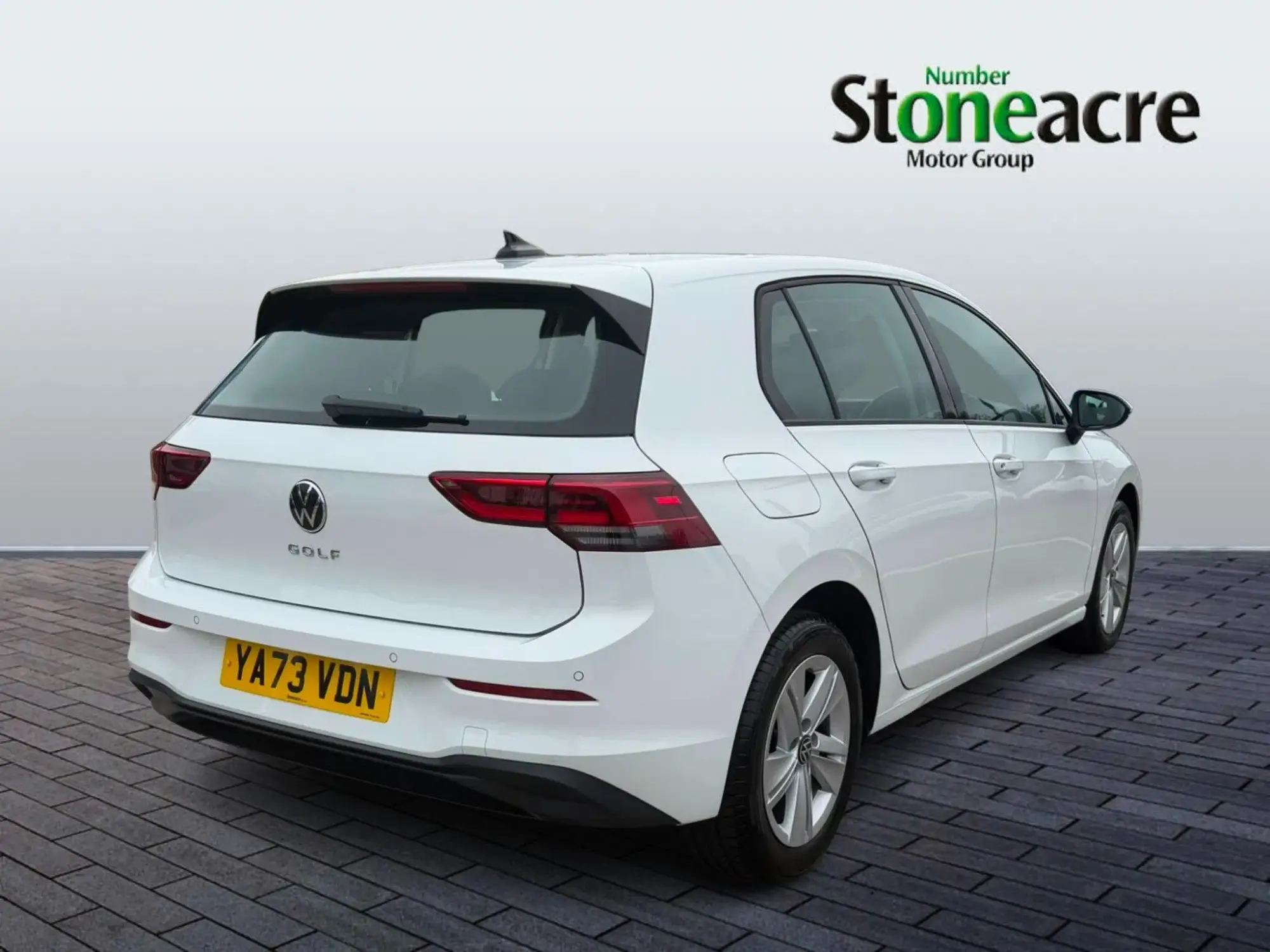 Volkswagen Golf 1.5 TSI Life 5dr YA73VDN Image 3