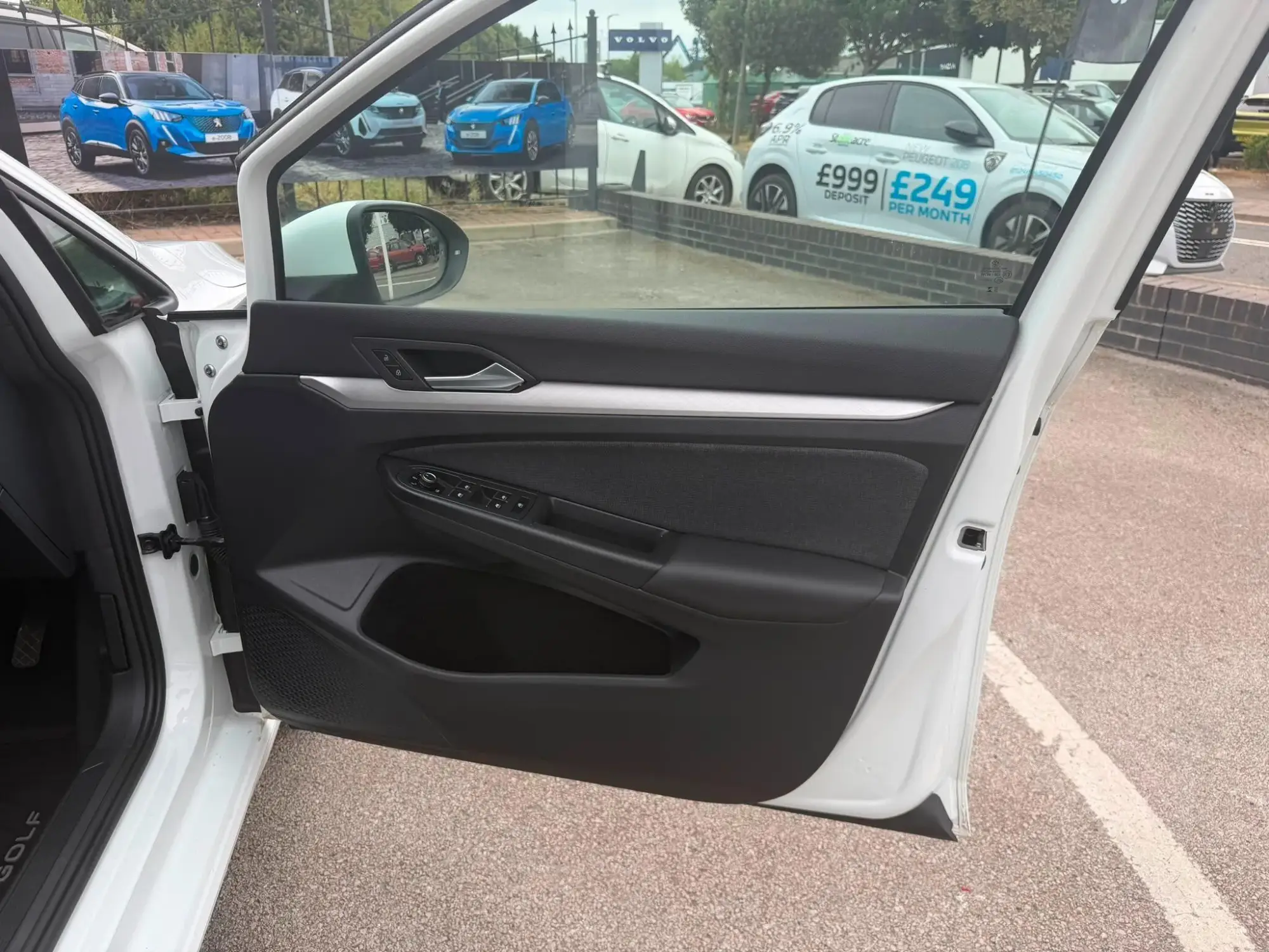Volkswagen Golf Image 18 Volkswagen Golf Image 18