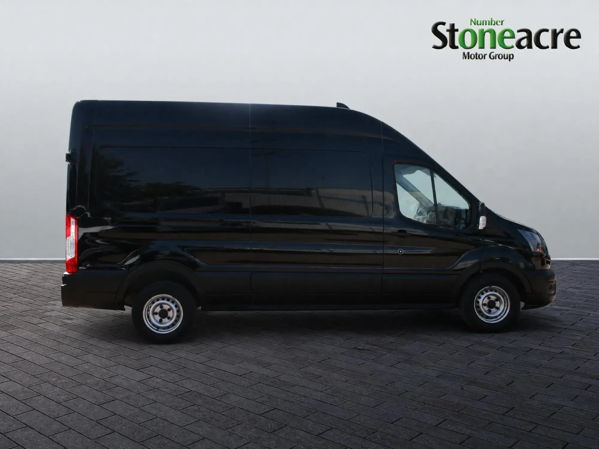 Ford Transit 2.0 350 EcoBlue Leader RWD L3 H3 Euro 6 (s/s) 5dr MA23FBL Image 1