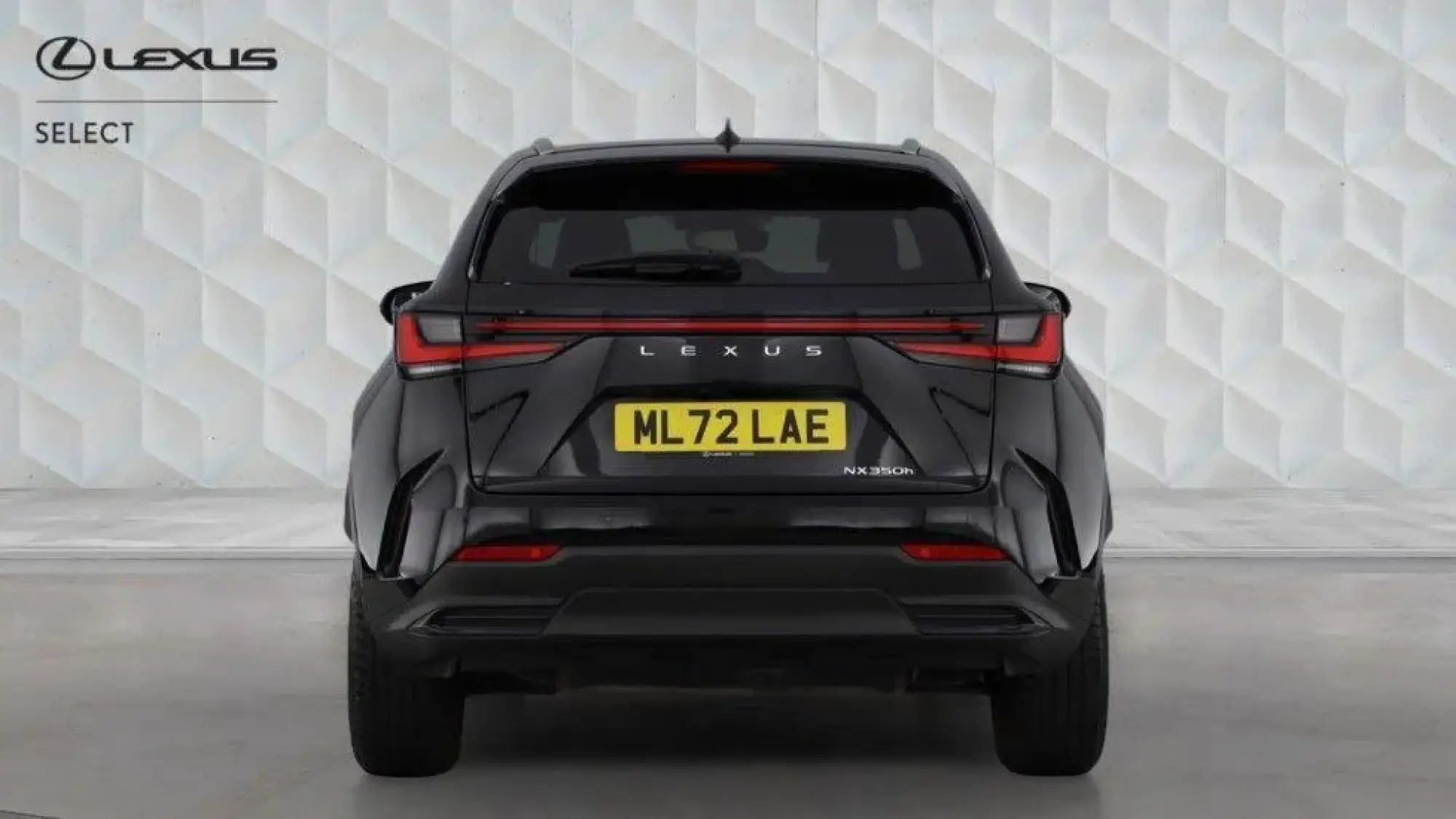 Lexus NX Self-Charging Hybrid Image 4 Lexus NX Self-Charging Hybrid Image 4