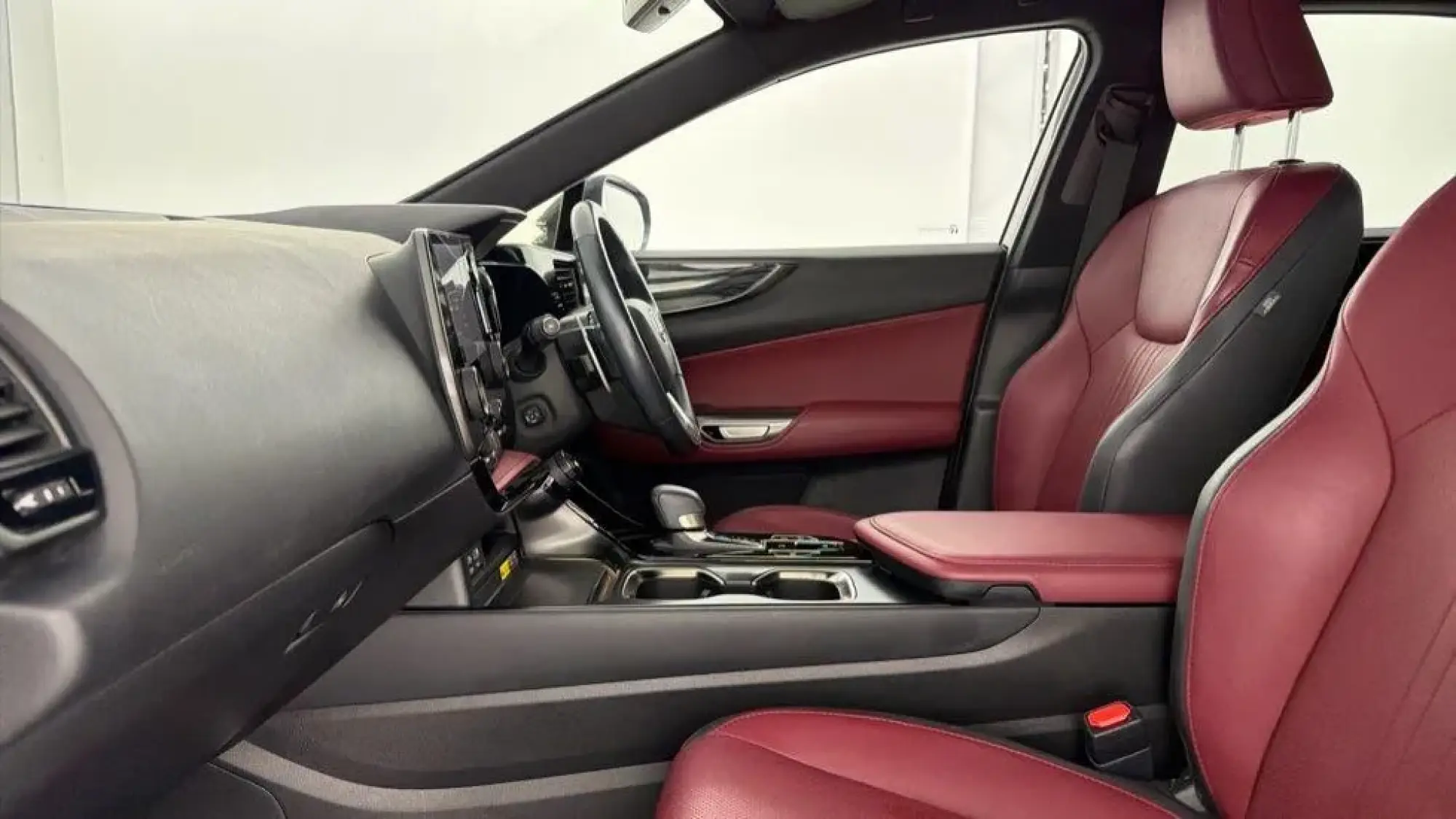 Lexus NX Self-Charging Hybrid Image 21 Lexus NX Self-Charging Hybrid Image 21