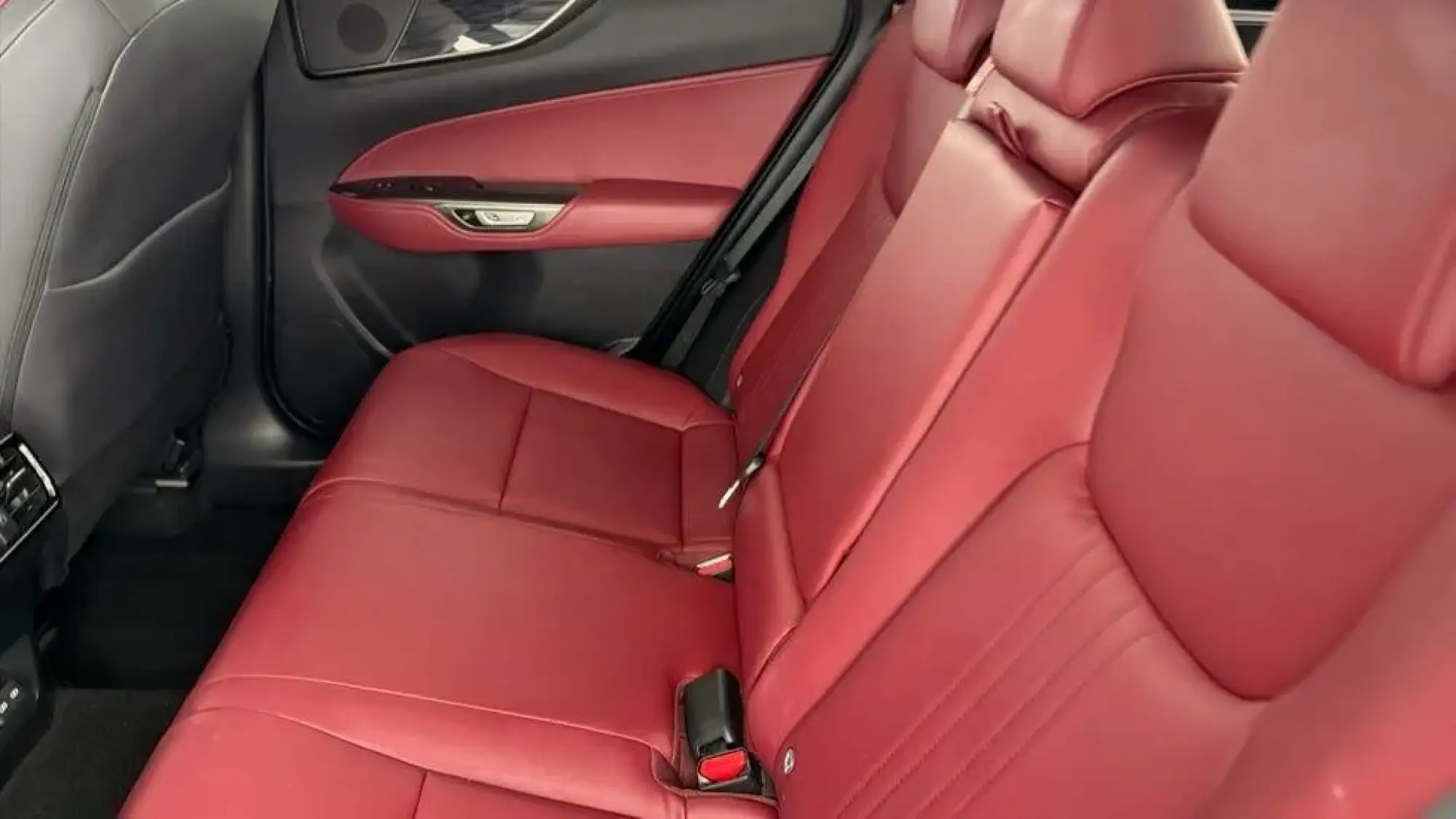 Lexus NX Self-Charging Hybrid Image 23 Lexus NX Self-Charging Hybrid Image 23