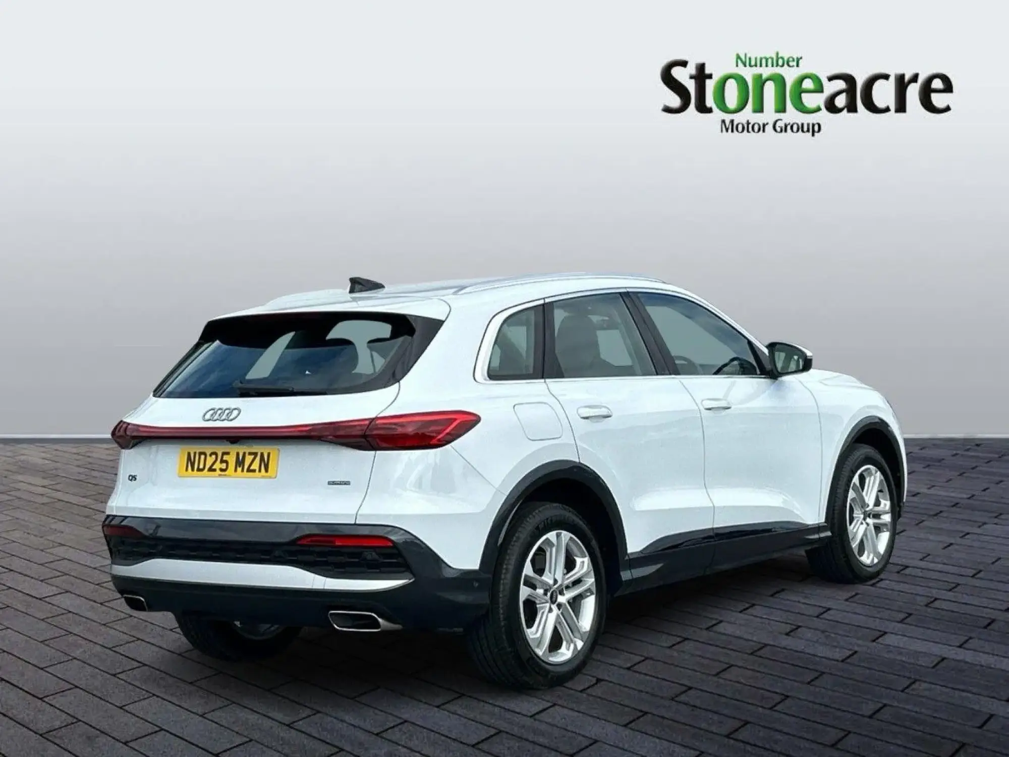 Audi Q5 2.0 TFSI Sport S Tronic quattro Euro 6 (s/s) 5dr ND25MZN Image 3