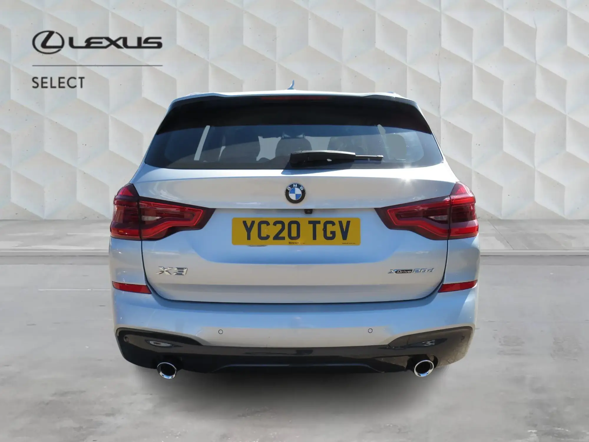 BMW X3 Image 4 BMW X3 Image 4