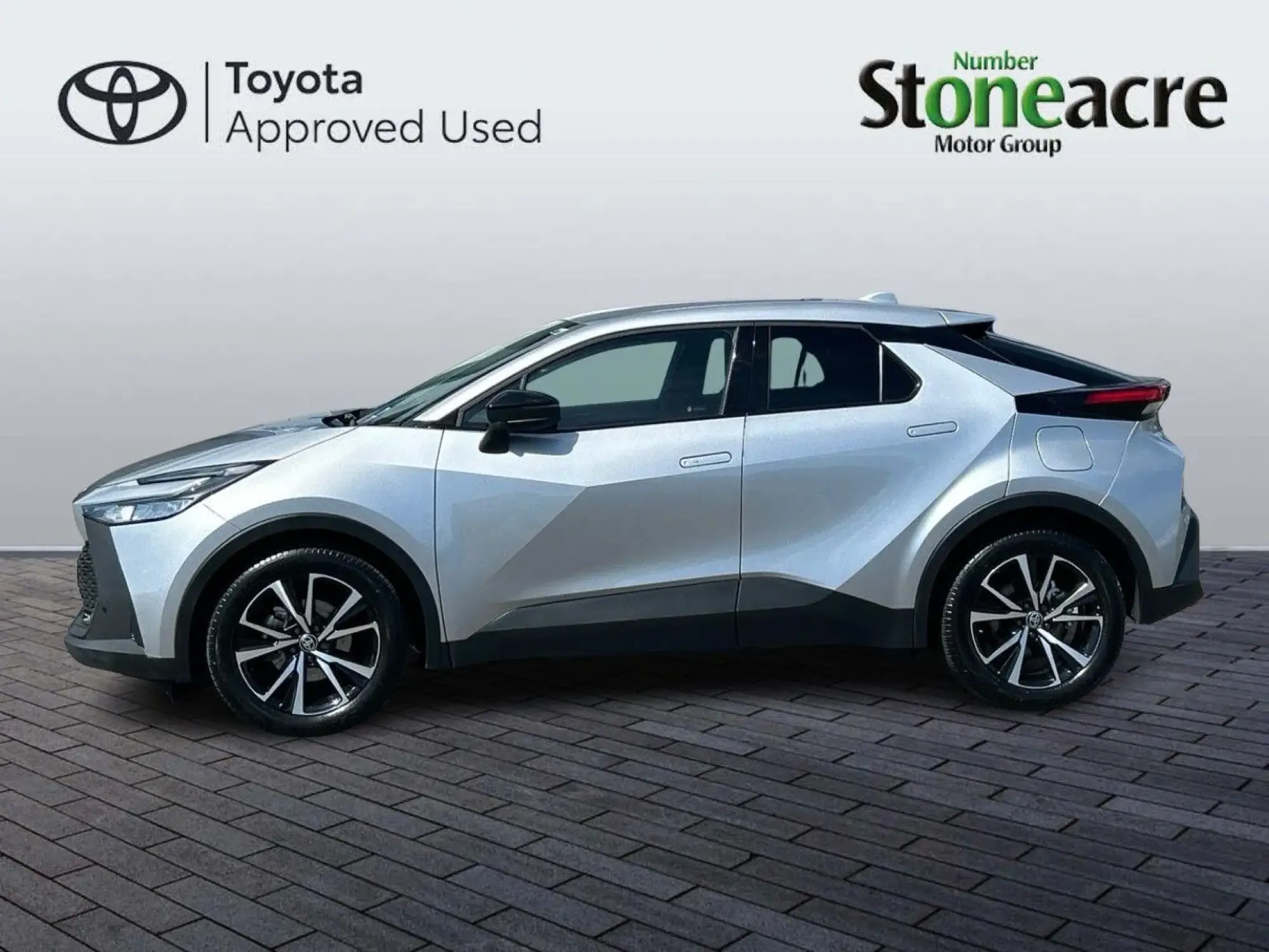 Toyota C-HR Self-Charging Hybrid Image 6 Toyota C-HR Self-Charging Hybrid Image 6