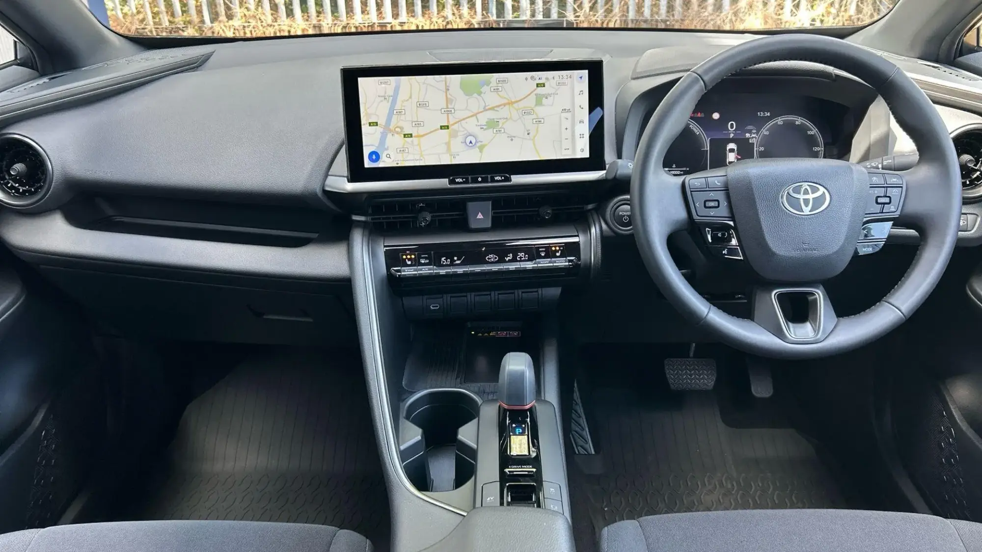 Toyota C-HR Self-Charging Hybrid Image 9 Toyota C-HR Self-Charging Hybrid Image 9