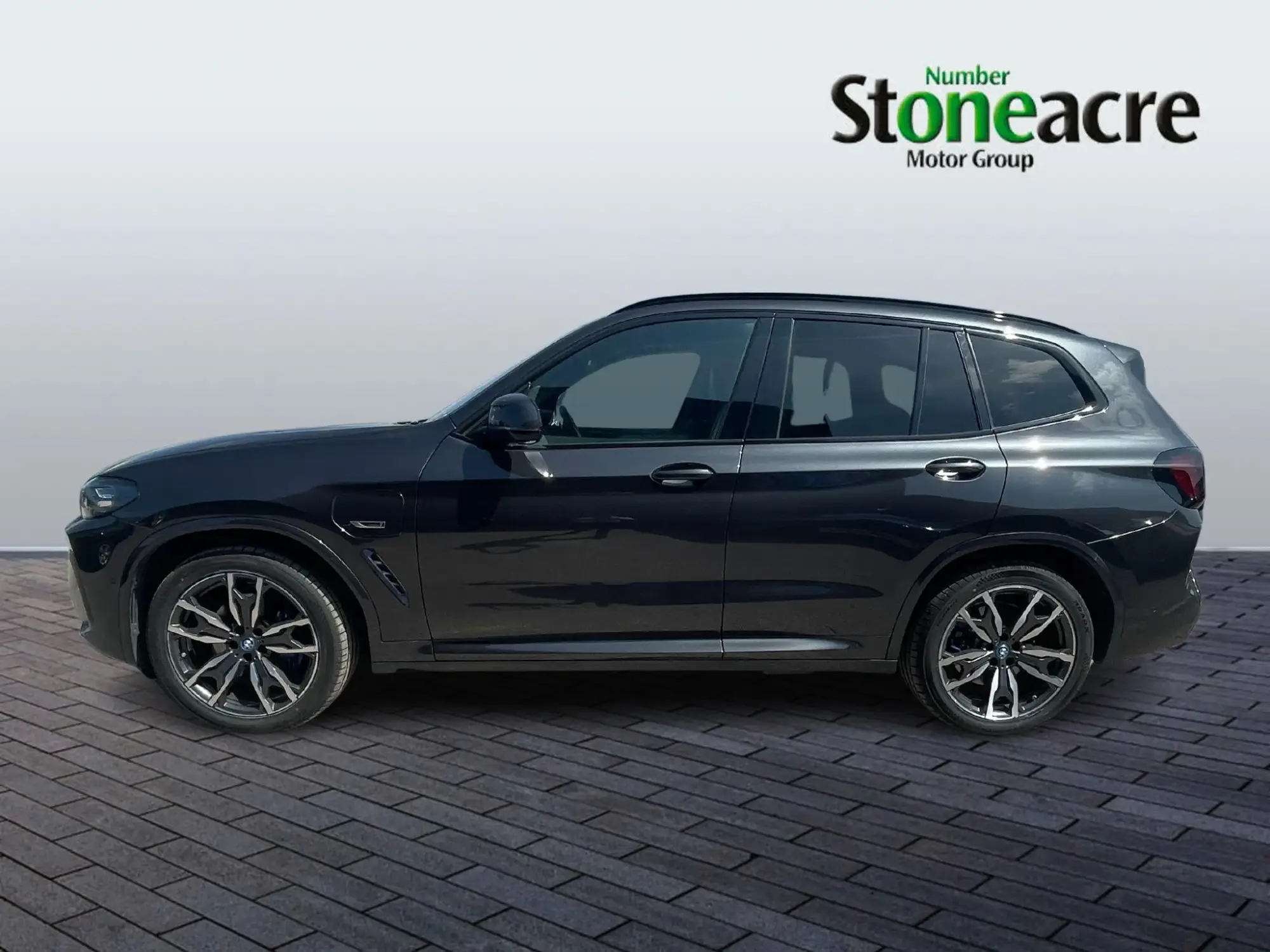 BMW X3 Image 4 BMW X3 Image 4