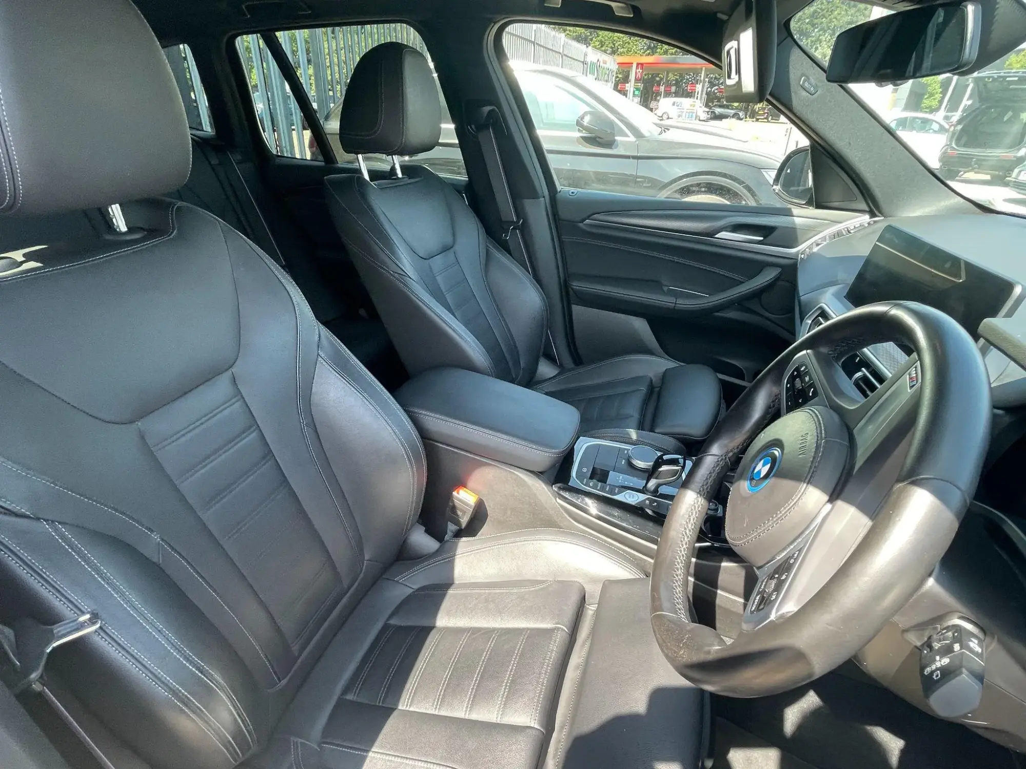 BMW X3 Image 10 BMW X3 Image 10