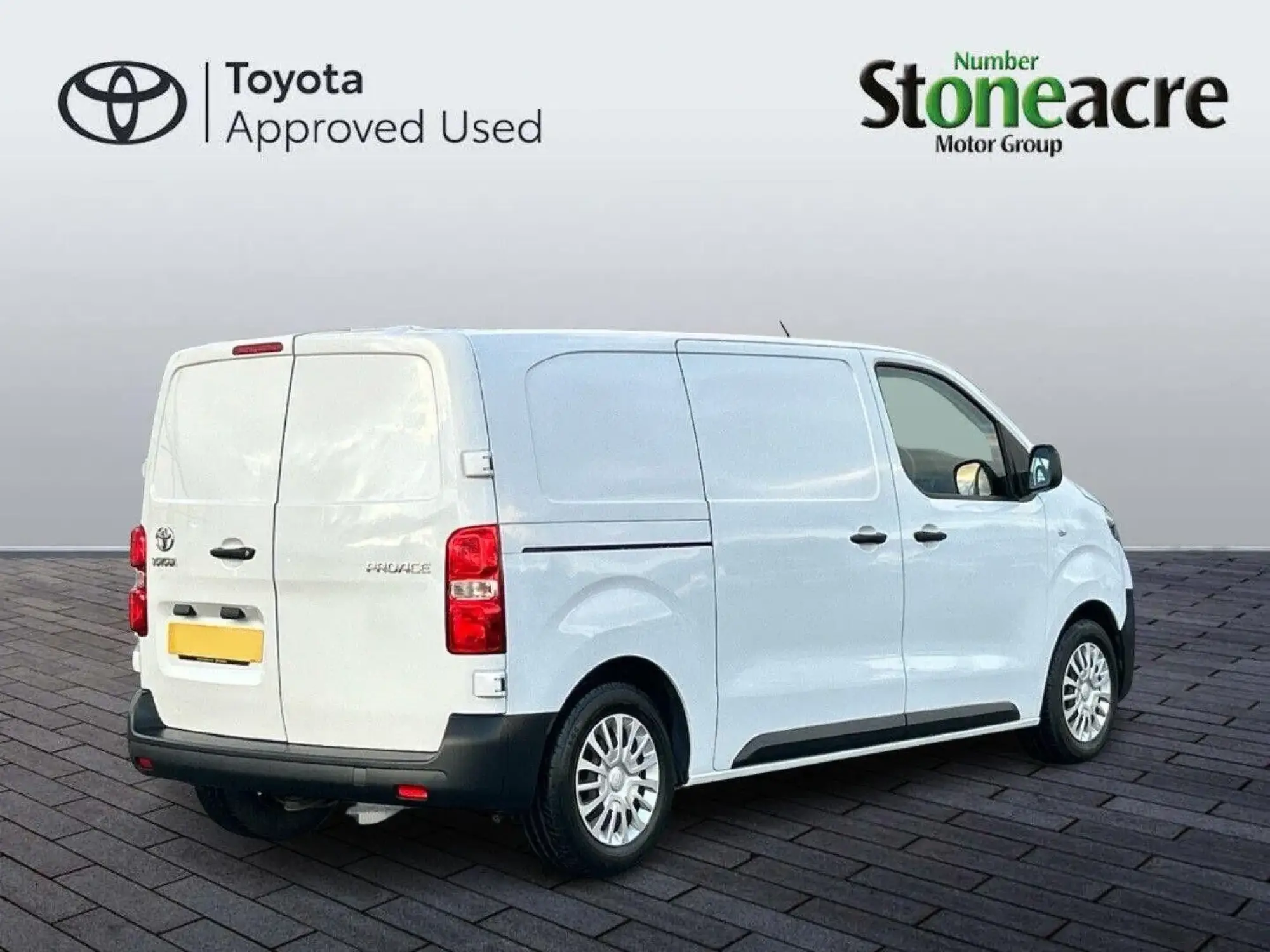 Toyota Proace 1.5D Icon Medium Panel Van MWB Euro 6 (s/s) 6dr NV75OCX Image 3