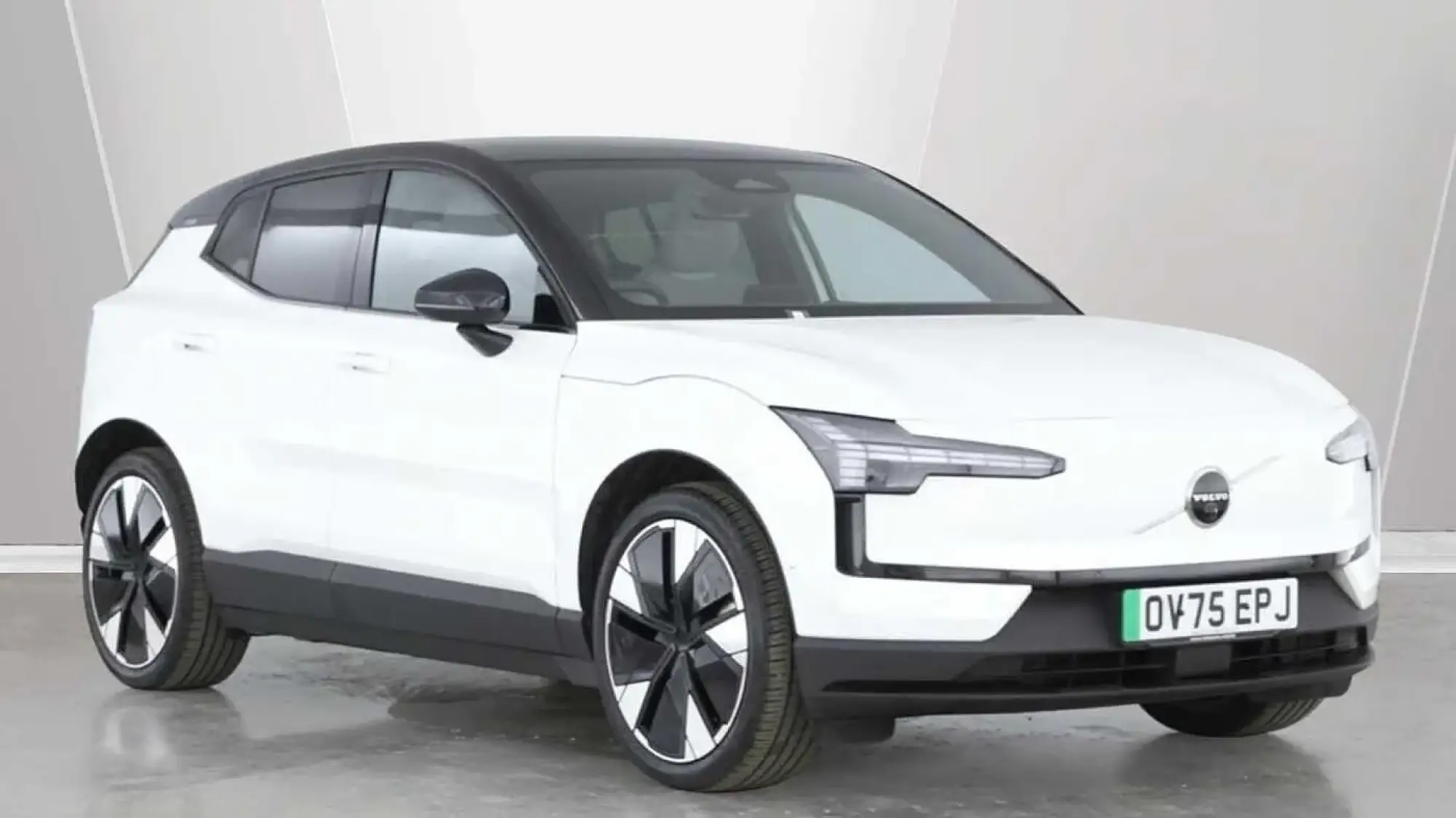 Volvo EX30 Image 1