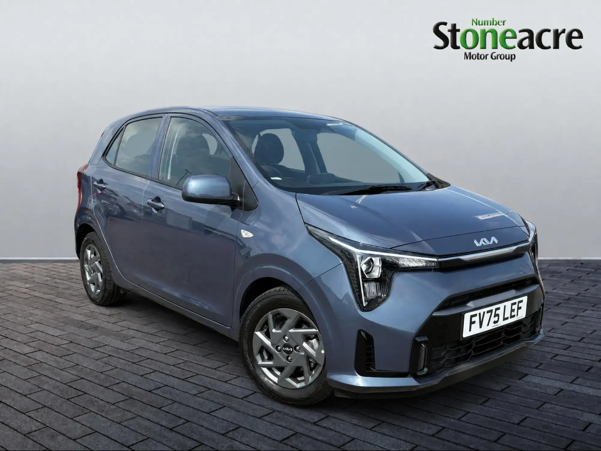 Kia Picanto 1.0 Pure Euro 6 (s/s) 5dr FV75LEF Image 1