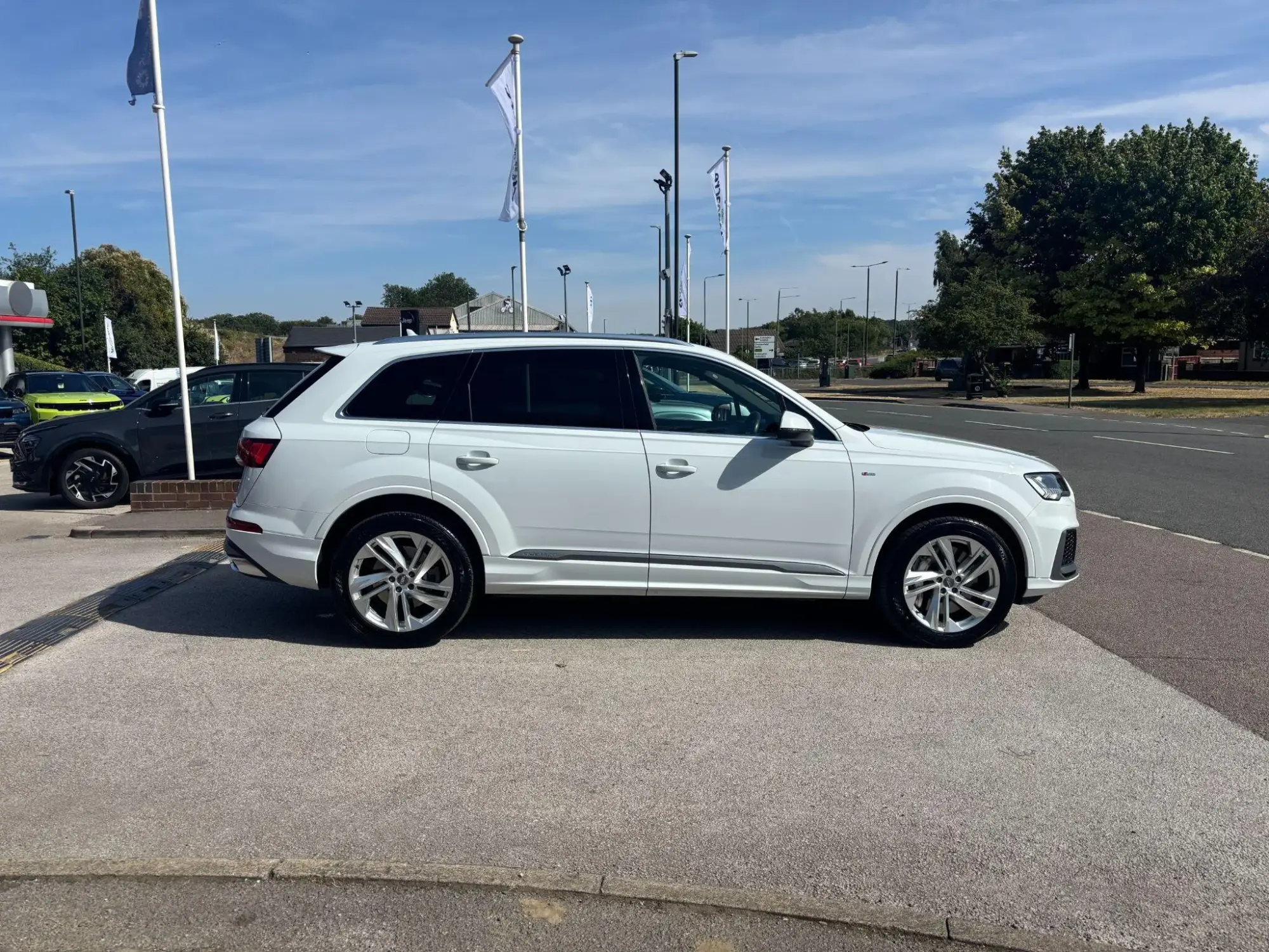 Audi Q7 Image 8 Audi Q7 Image 8