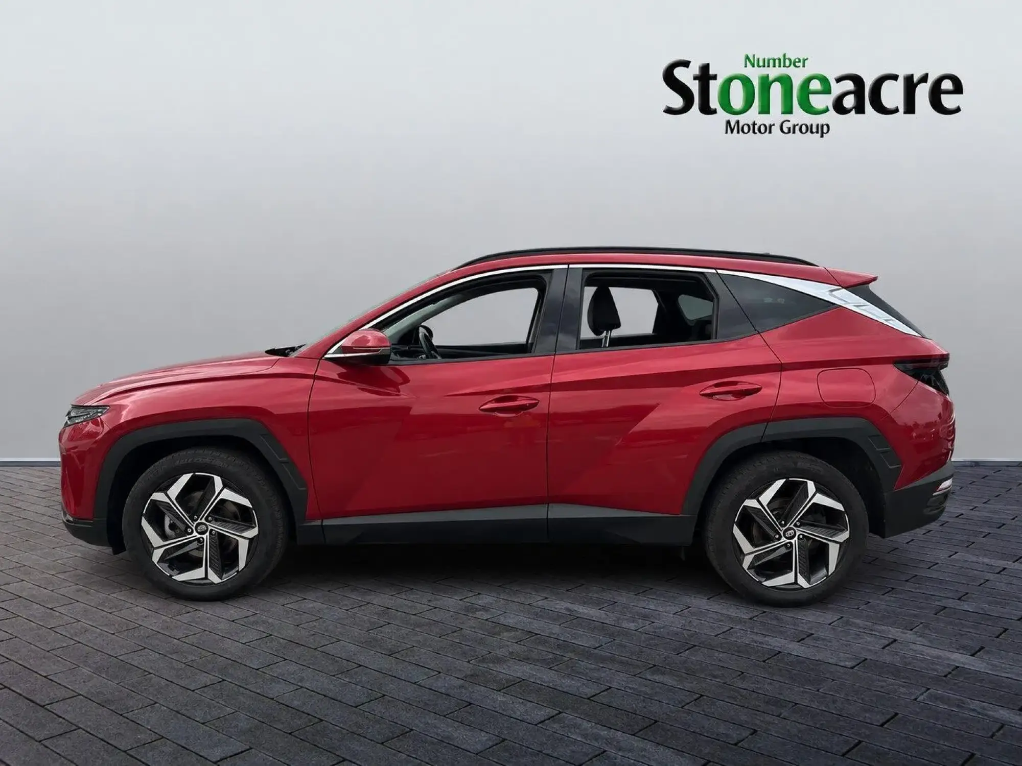 Hyundai TUCSON Hybrid Image 3