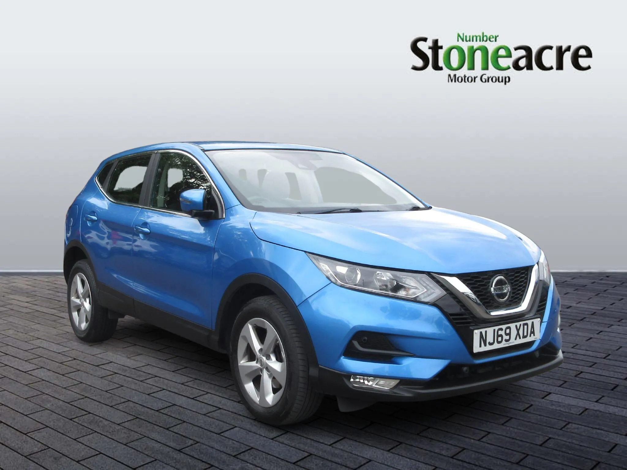 Nissan Qashqai dealer public-web source image