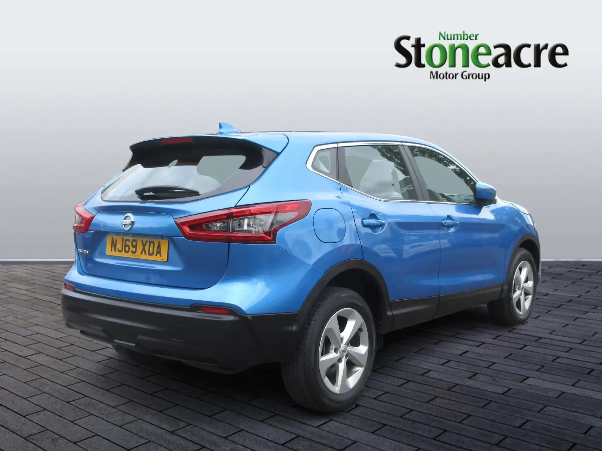 Nissan Qashqai 1.5 dCi Acenta Premium DCT Auto Euro 6 (s/s) 5dr NJ69XDA Image 3