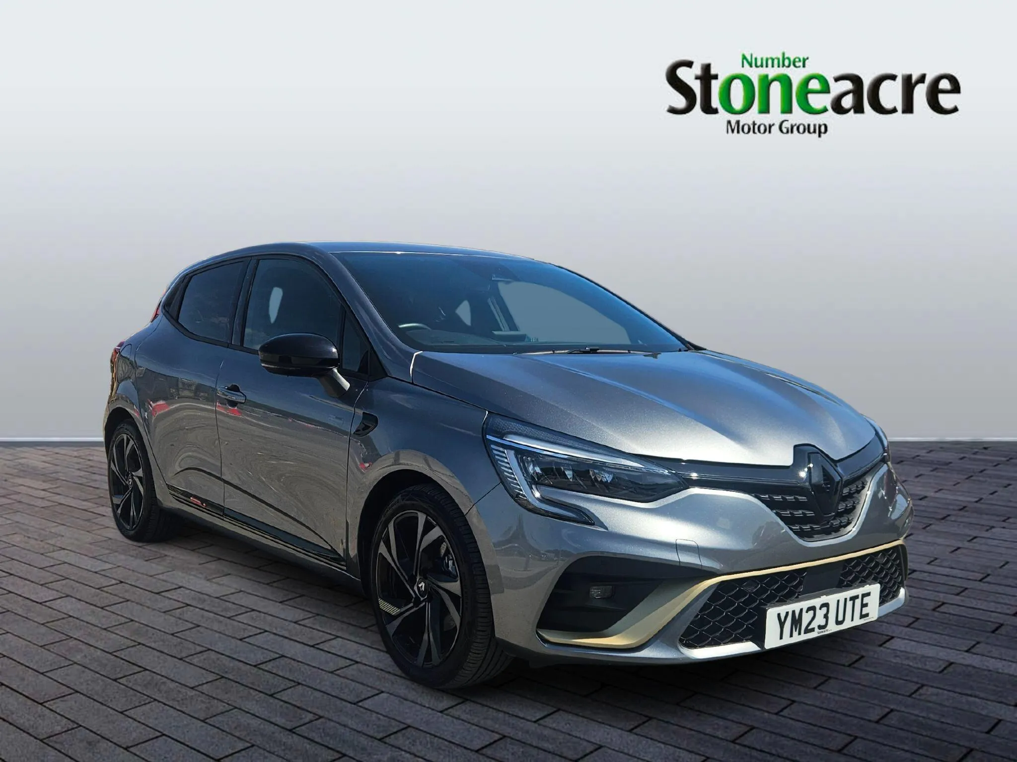 Renault Clio E-Tech