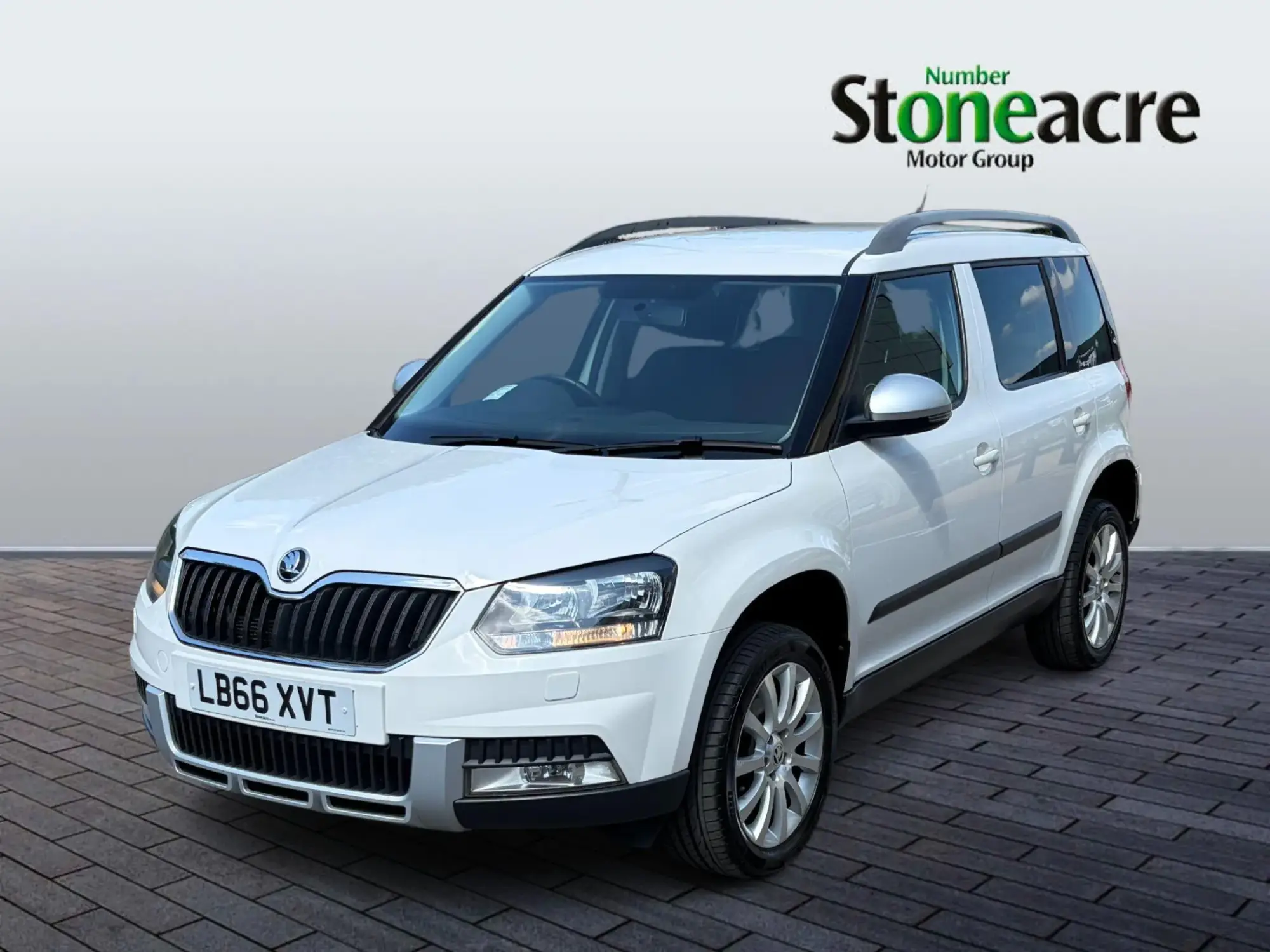 Skoda Yeti 2.0 TDI SE Business Outdoor 4WD Euro 6 (s/s) 5dr LB66XVT Image 3
