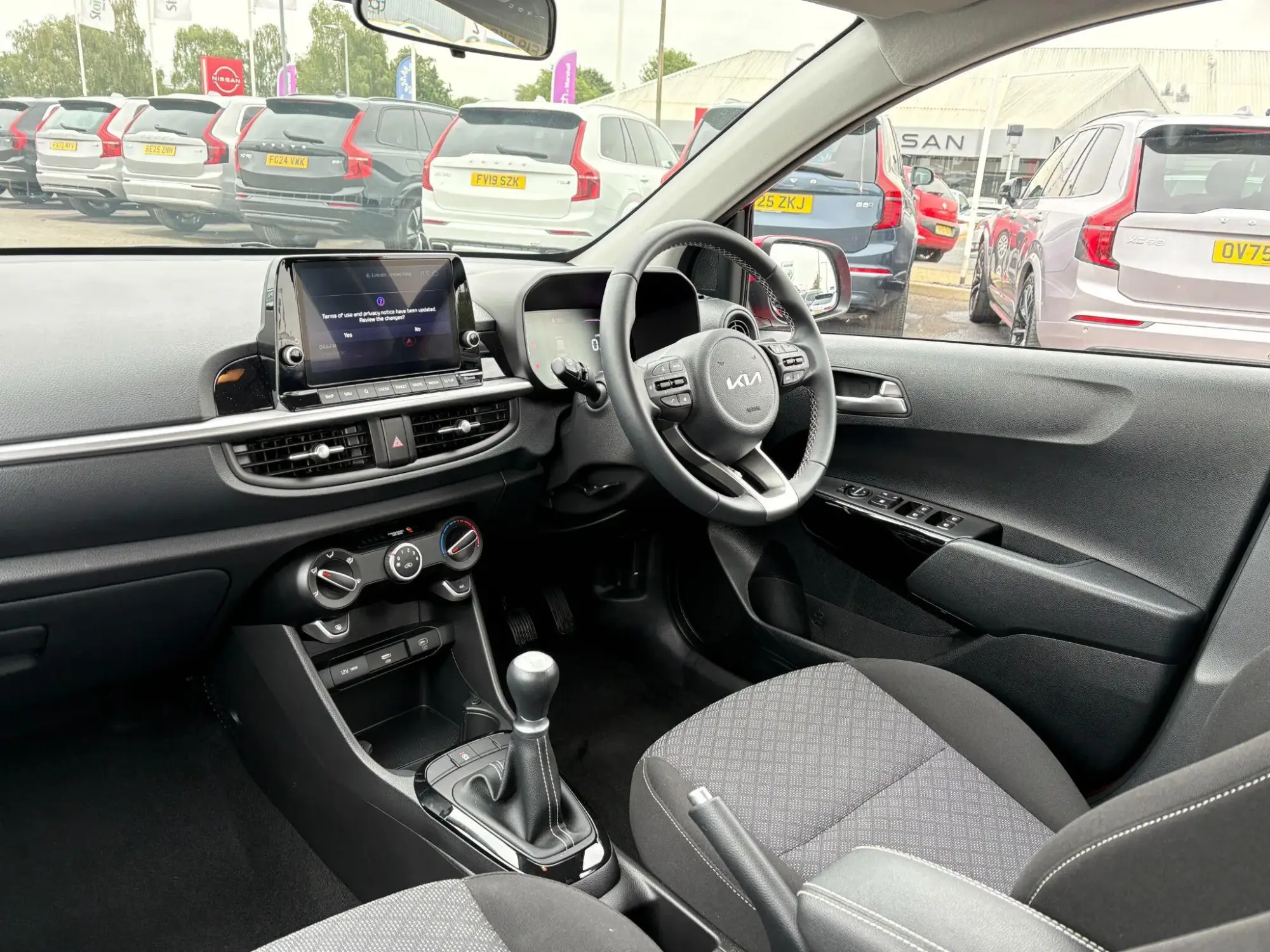 Kia Picanto Image 10