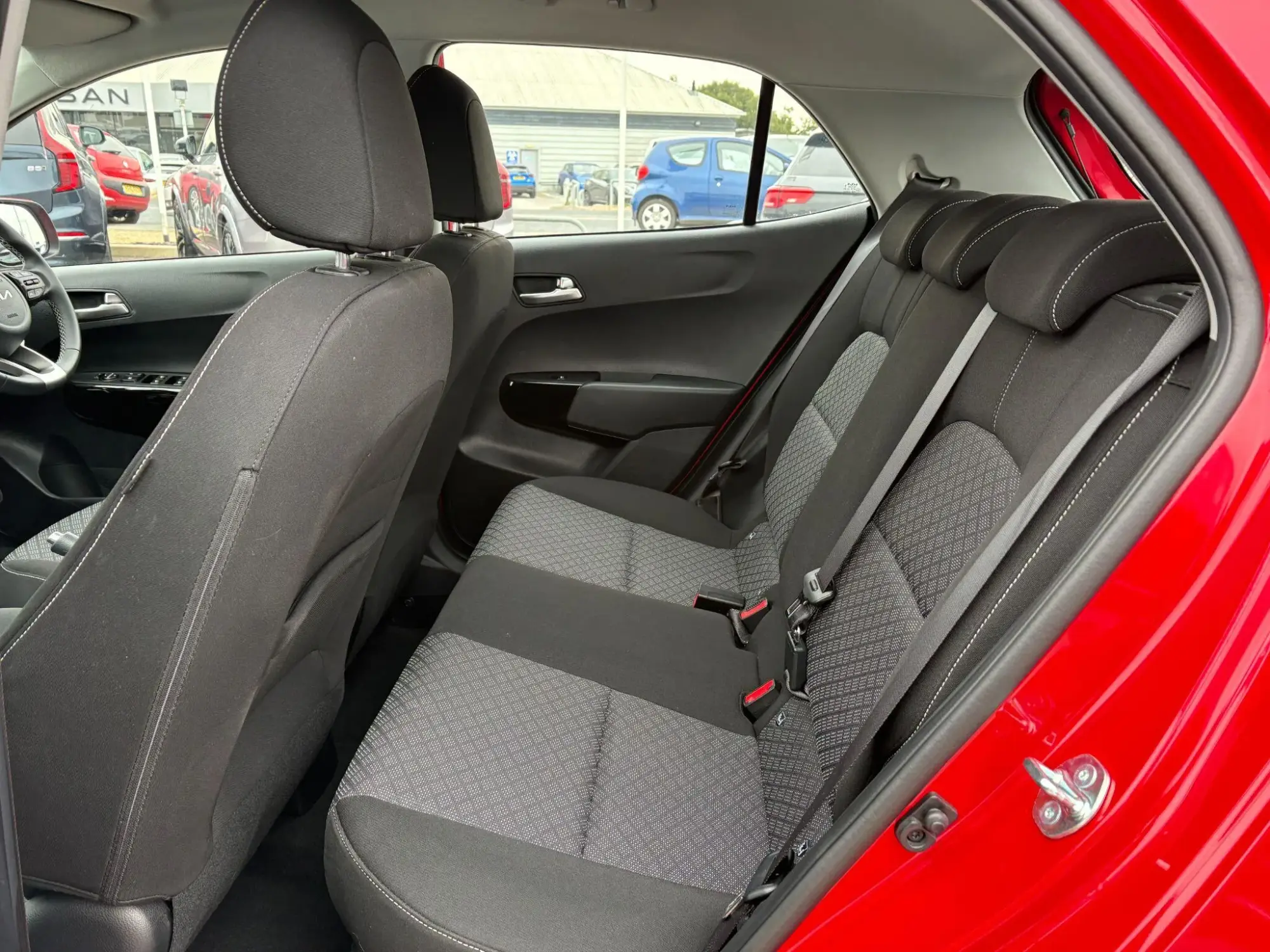 Kia Picanto Image 13