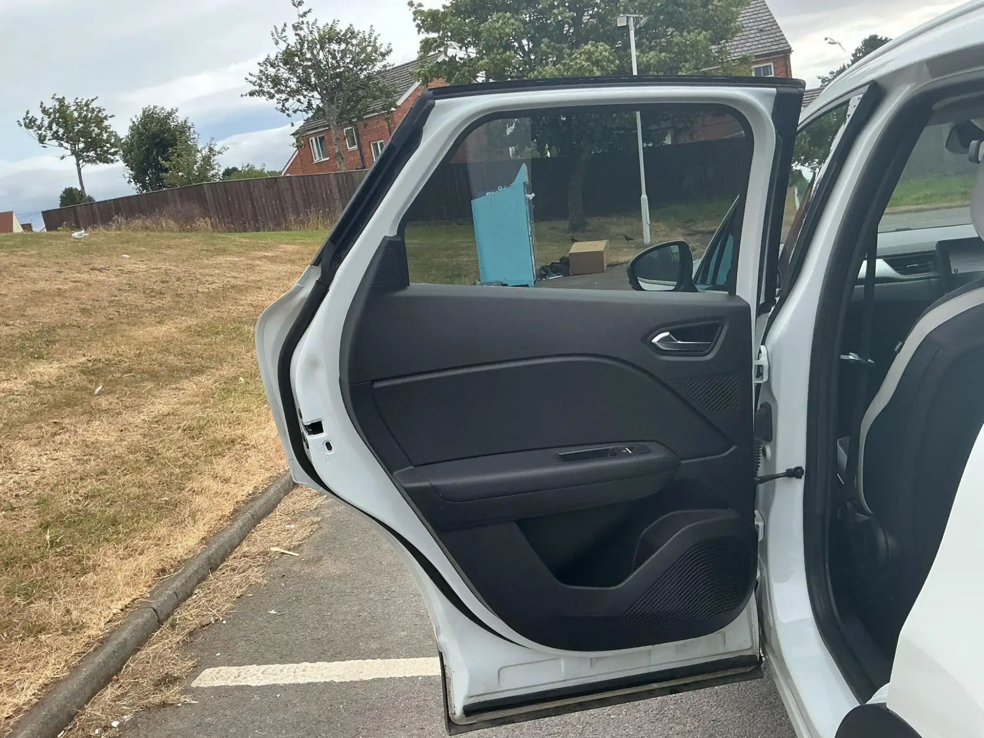 Renault Captur Image 16