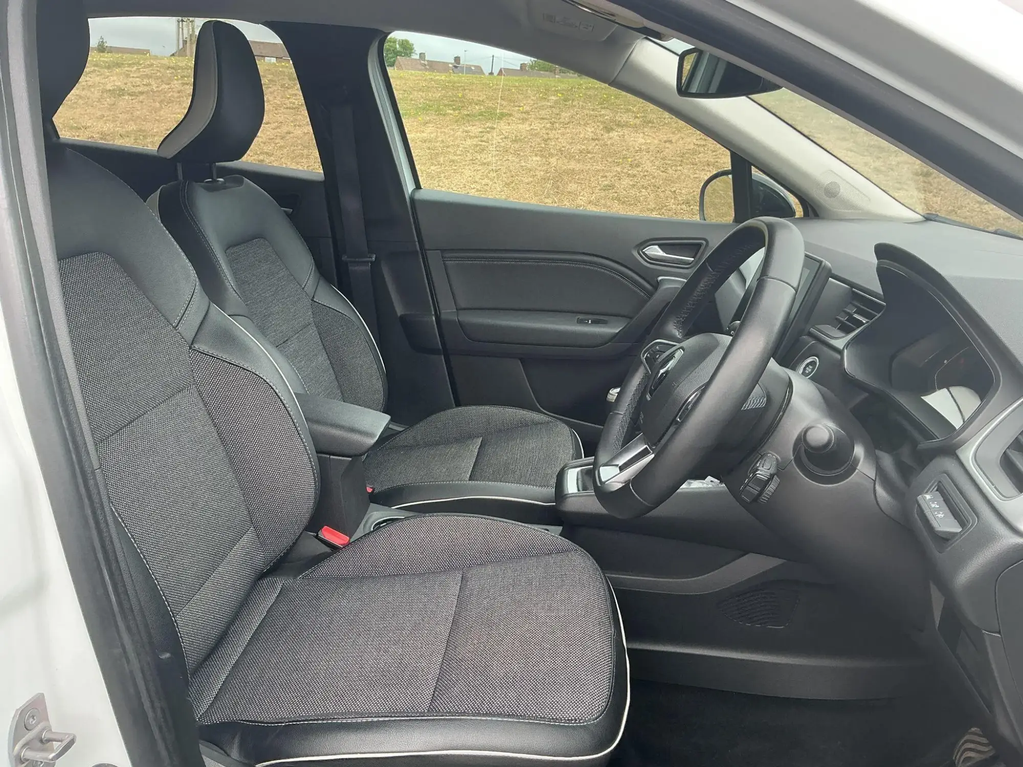 Renault Captur Image 23