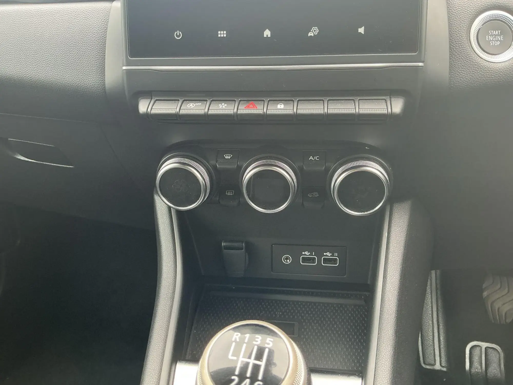 Renault Captur Image 28