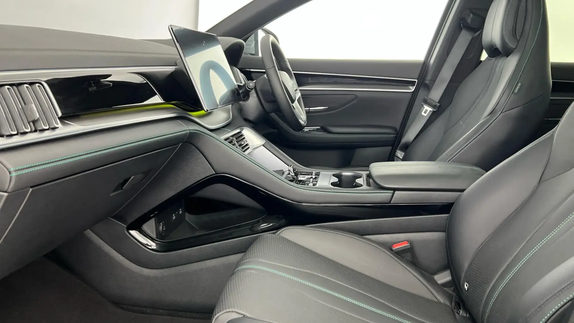 BYD Seal U Image 10