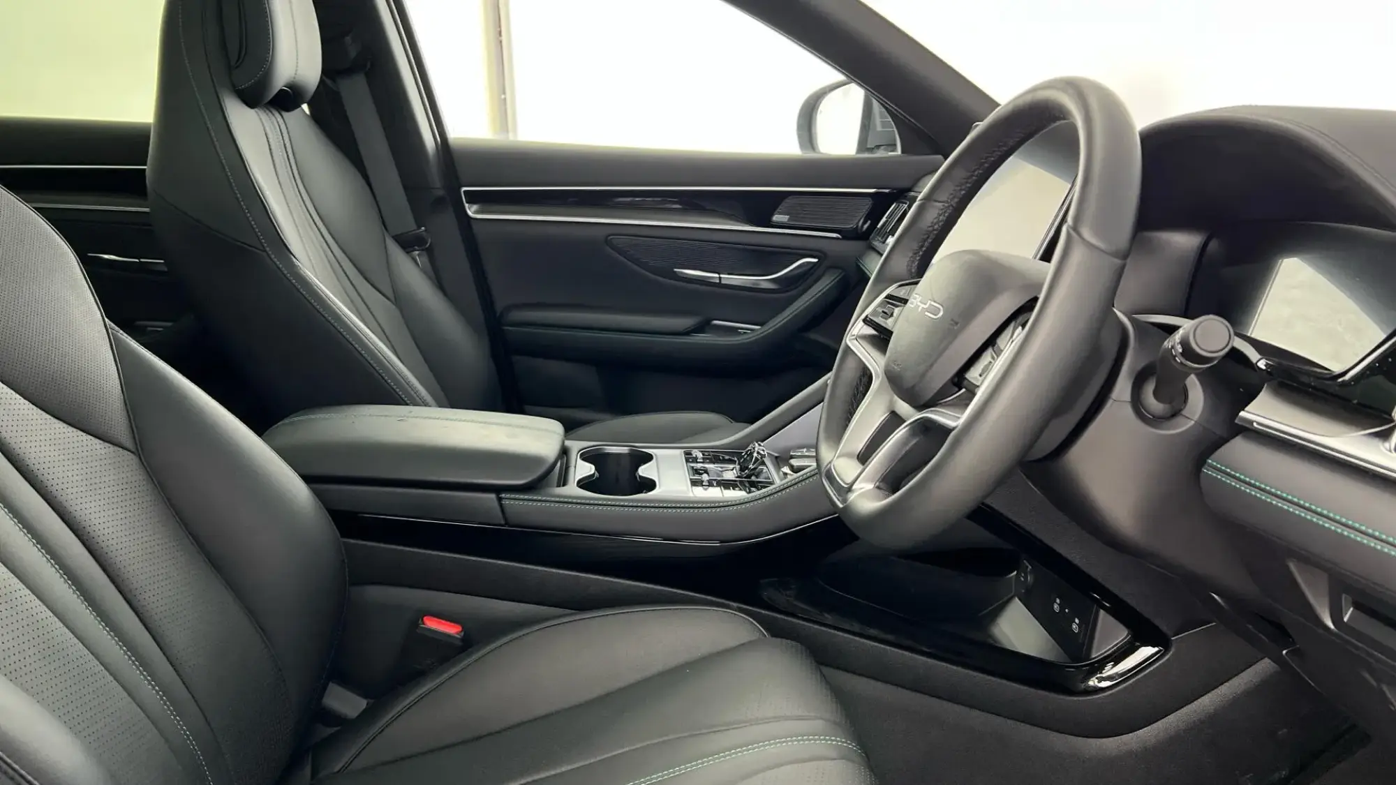 BYD Seal U Image 10
