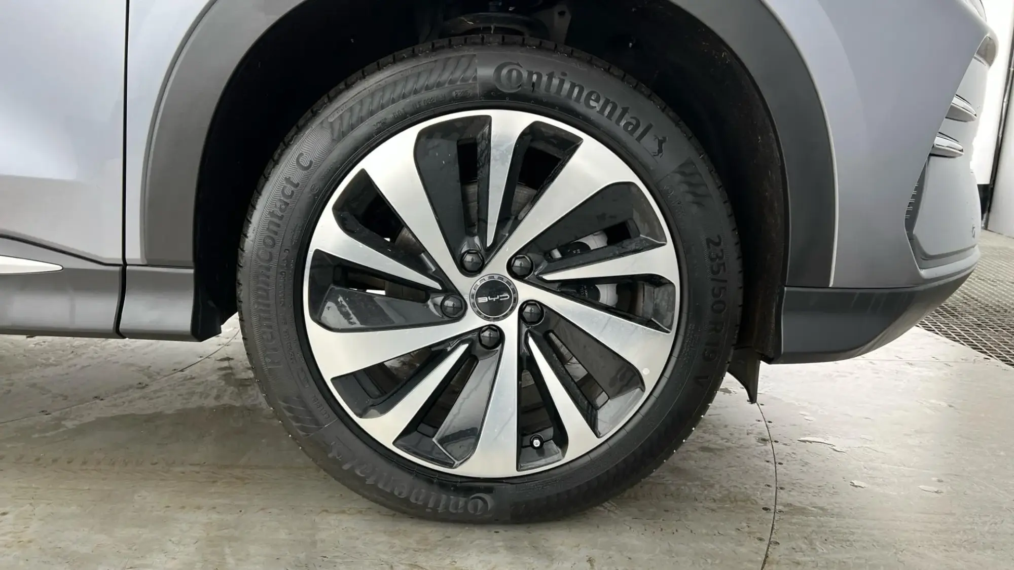 BYD Seal U Image 17