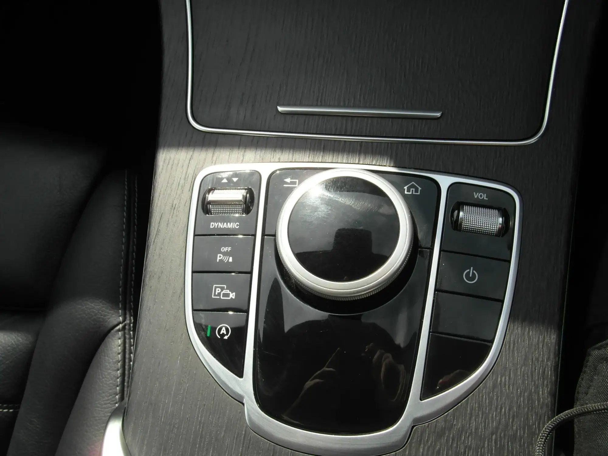 Mercedes-Benz C-Class Image 13 Mercedes-Benz C-Class Image 13