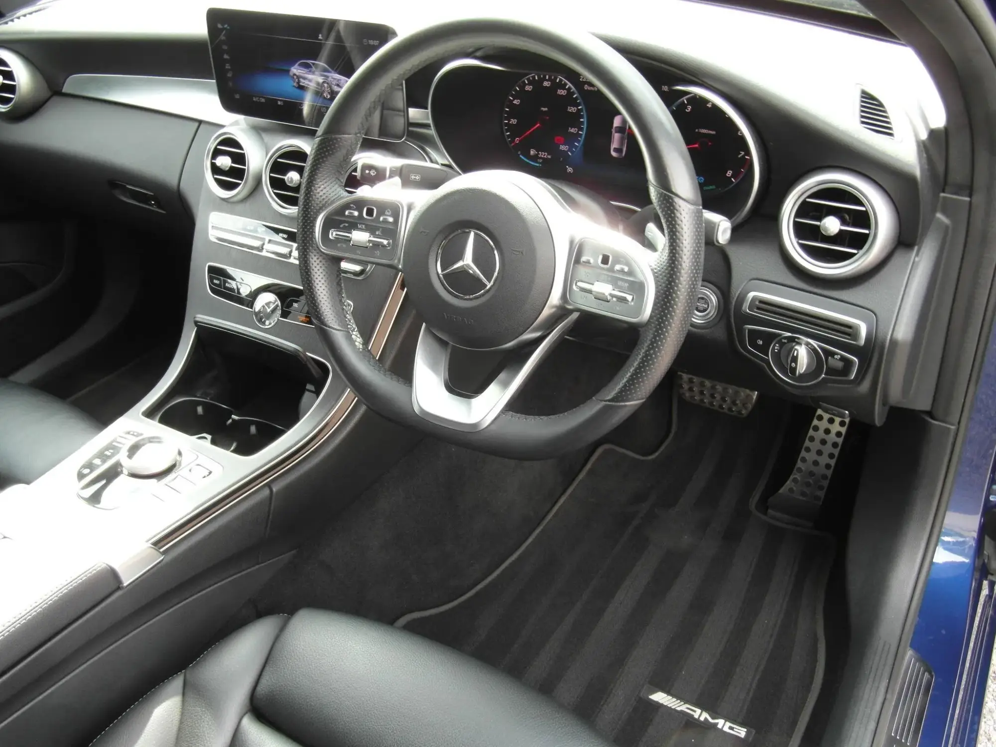Mercedes-Benz C-Class Image 25 Mercedes-Benz C-Class Image 25