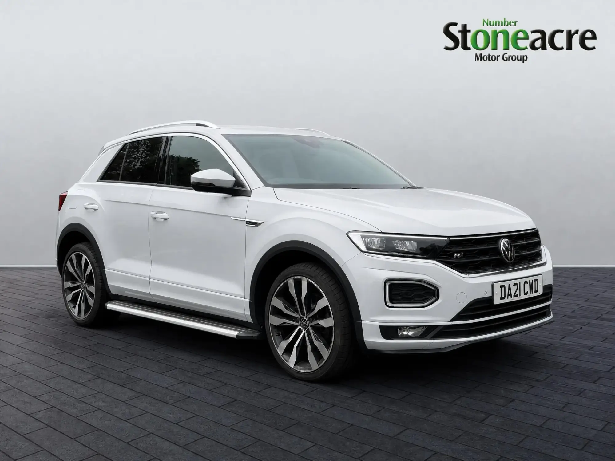 Volkswagen T-Roc 2.0 TDI EVO R-Line DSG Euro 6 (s/s) 5dr DA21CWD Image 1