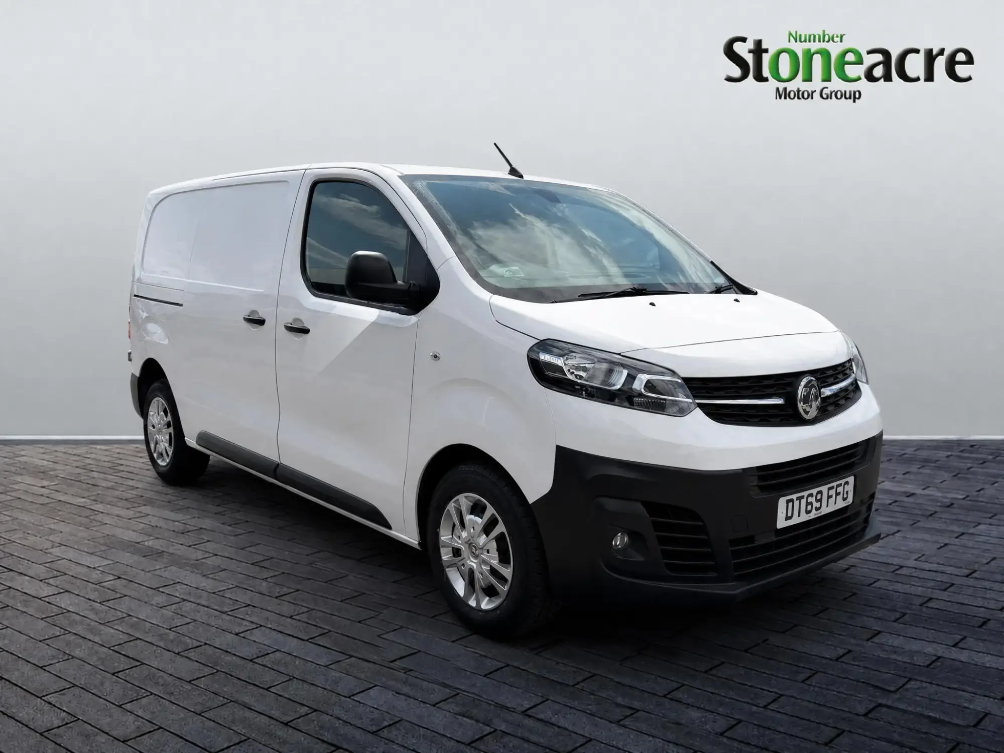 Vauxhall Vivaro 1.5 Turbo D 2900 Dynamic L1 H1 Euro 6 (s/s) 6dr DT69FFG Image 1