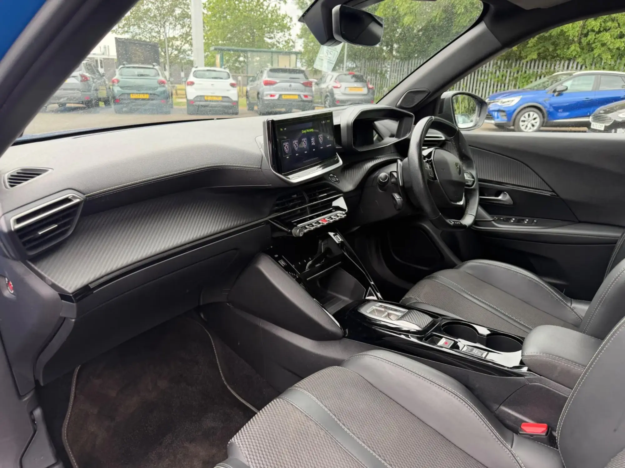 Peugeot 2008 1.2 PureTech GT EAT Euro 6 (s/s) 5dr HS73EBM Image 1