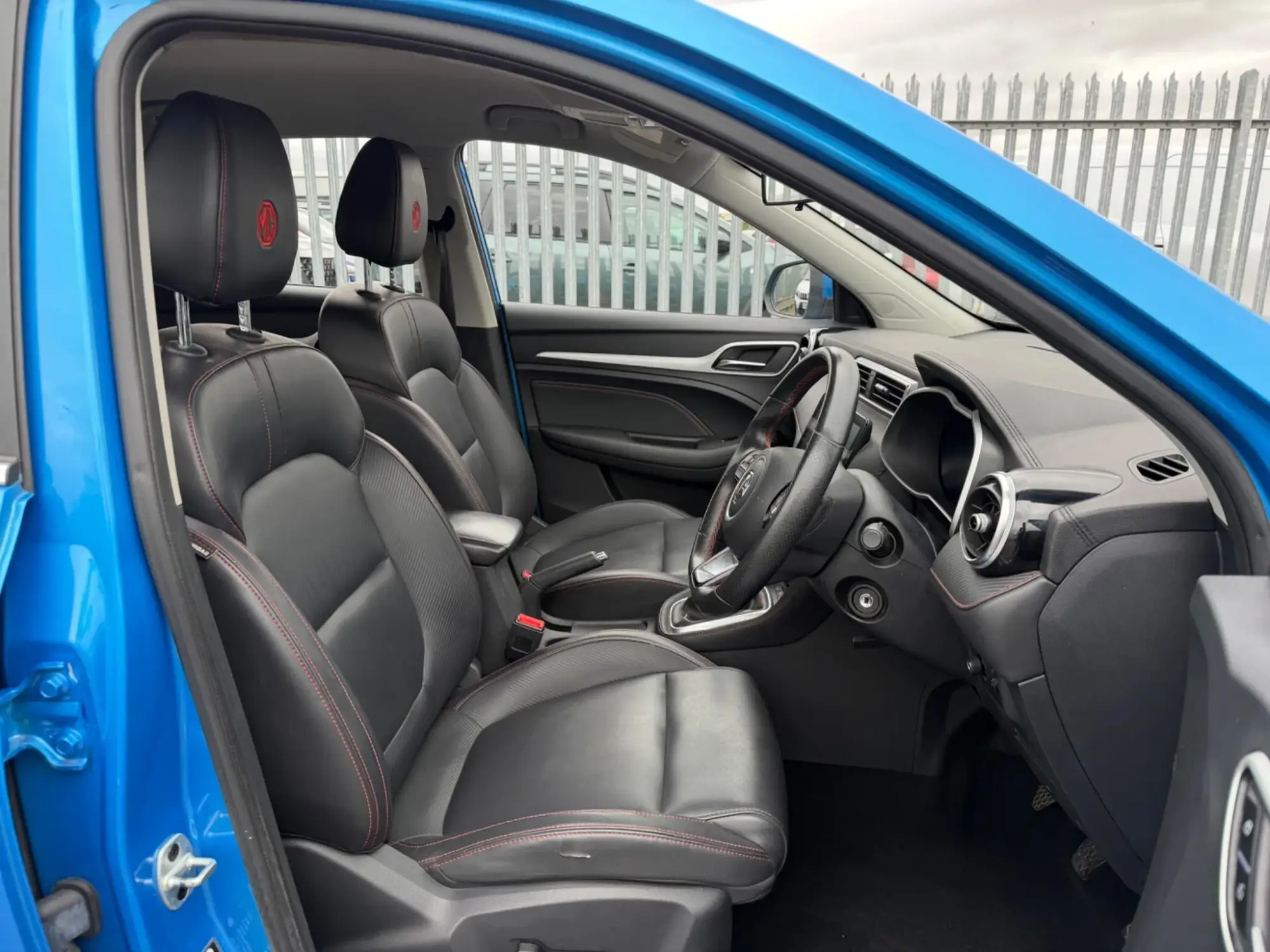 MG ZS 1.5 VTi-TECH Exclusive 5dr NA70MSU Image 2