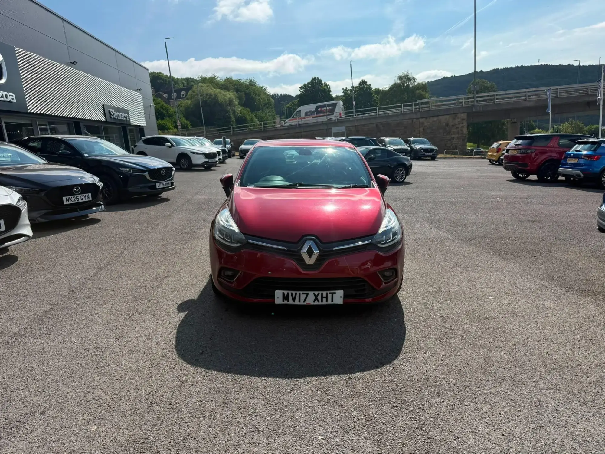 Renault Clio Image 2