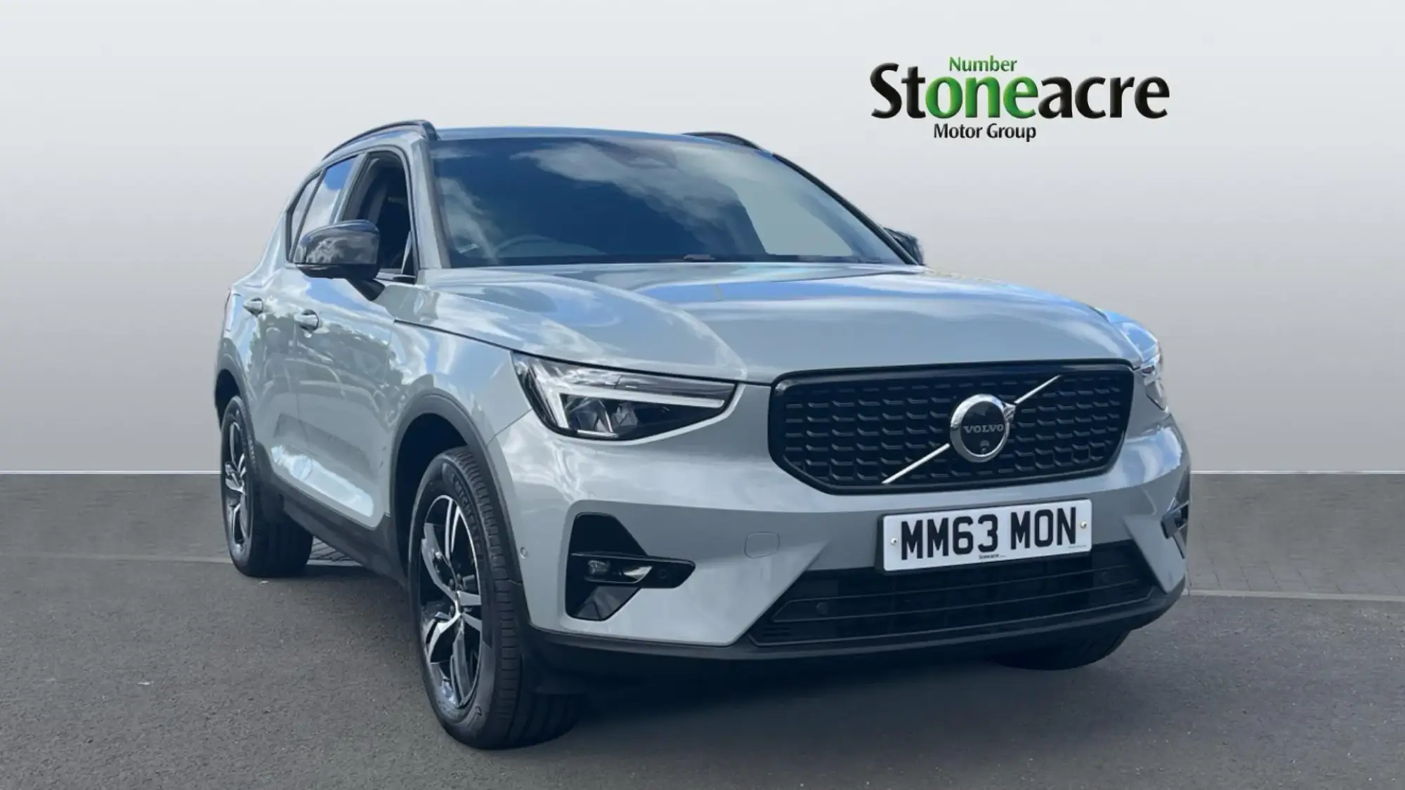 Volvo XC40 Image 1
