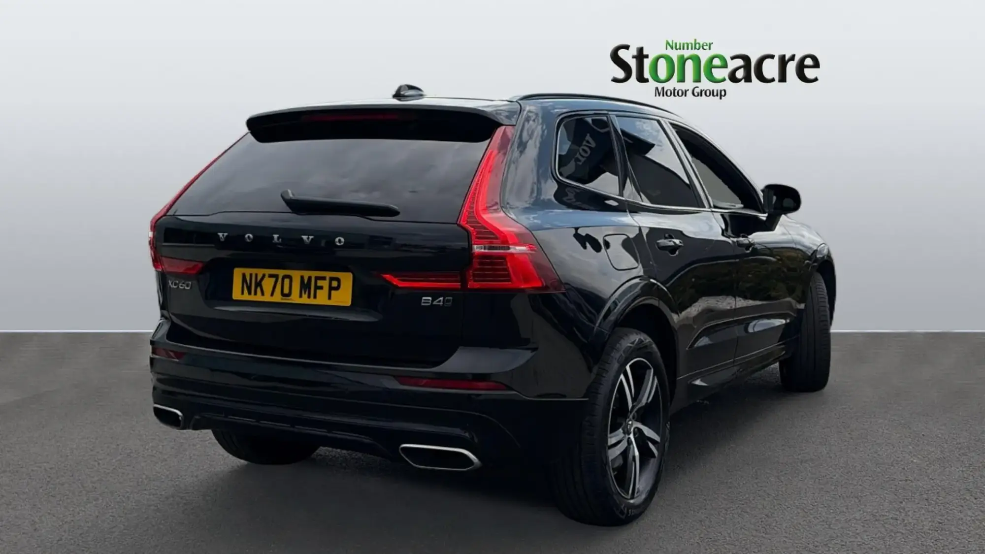 Volvo XC60 R-Design, B4 AWD mild hybrid NK70MFP Image 2
