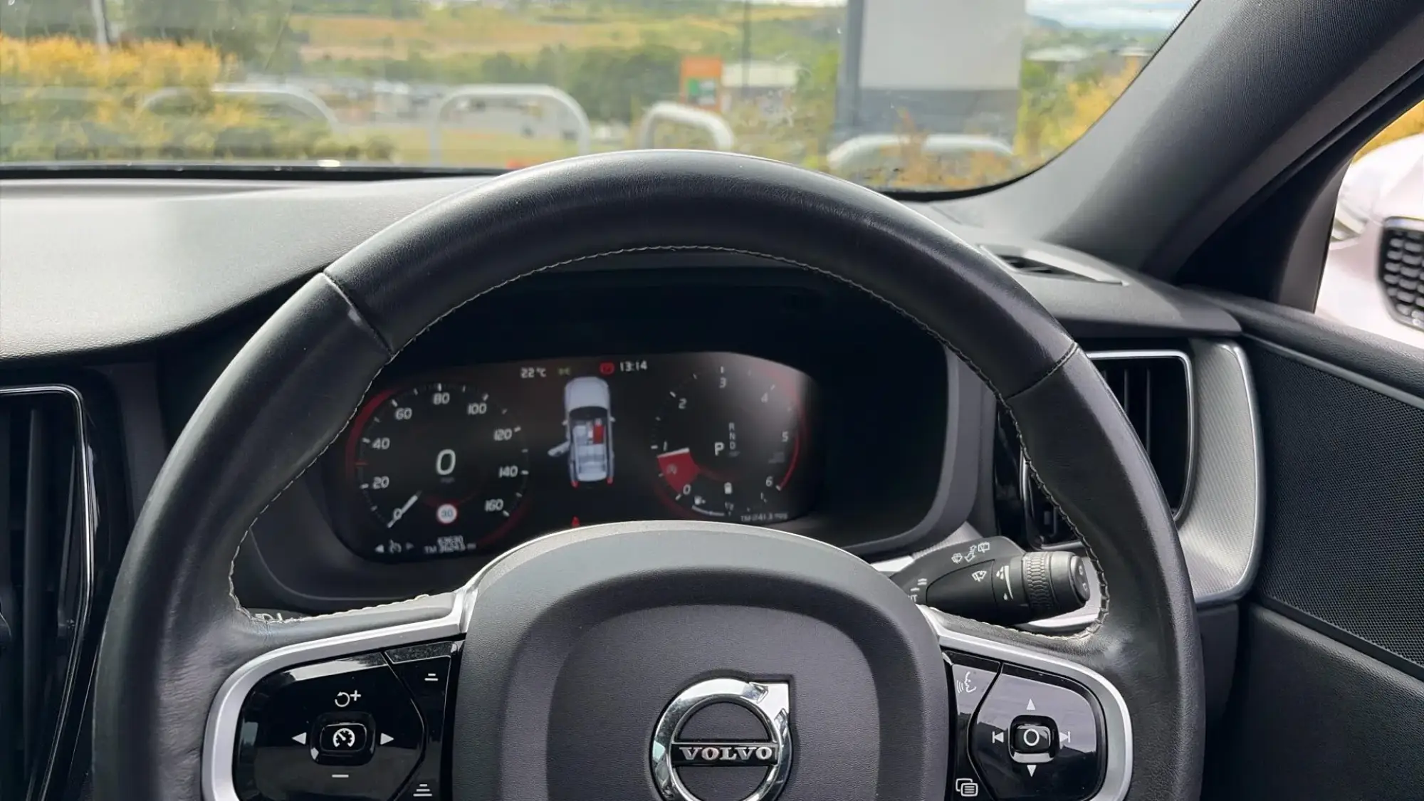 Volvo XC60 Image 11