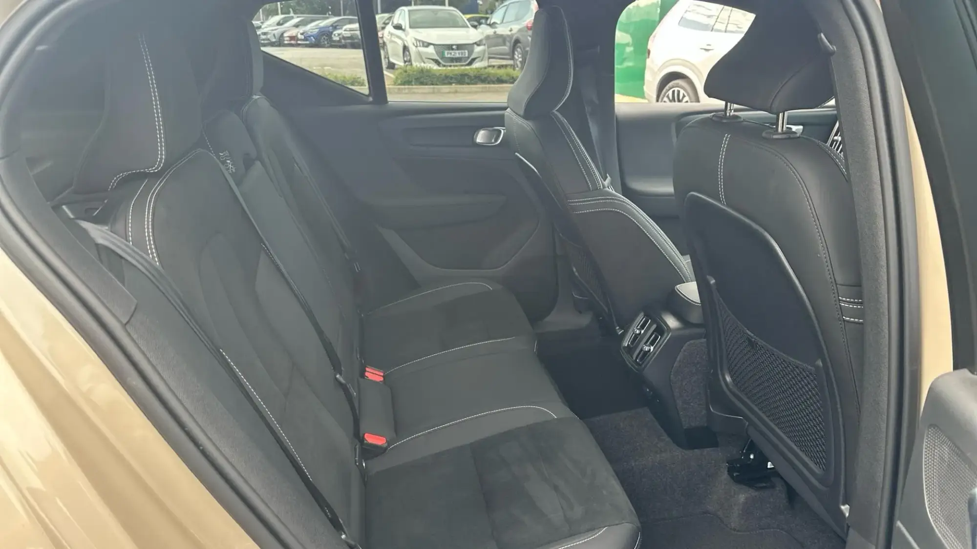 Volvo XC40 Image 6 Volvo XC40 Image 6