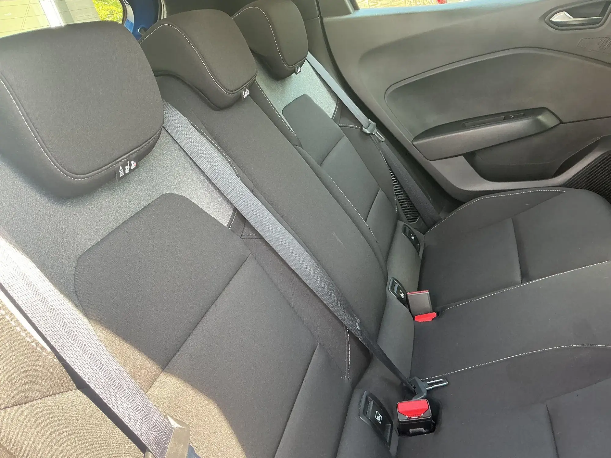 Renault Clio E-Tech Image 13