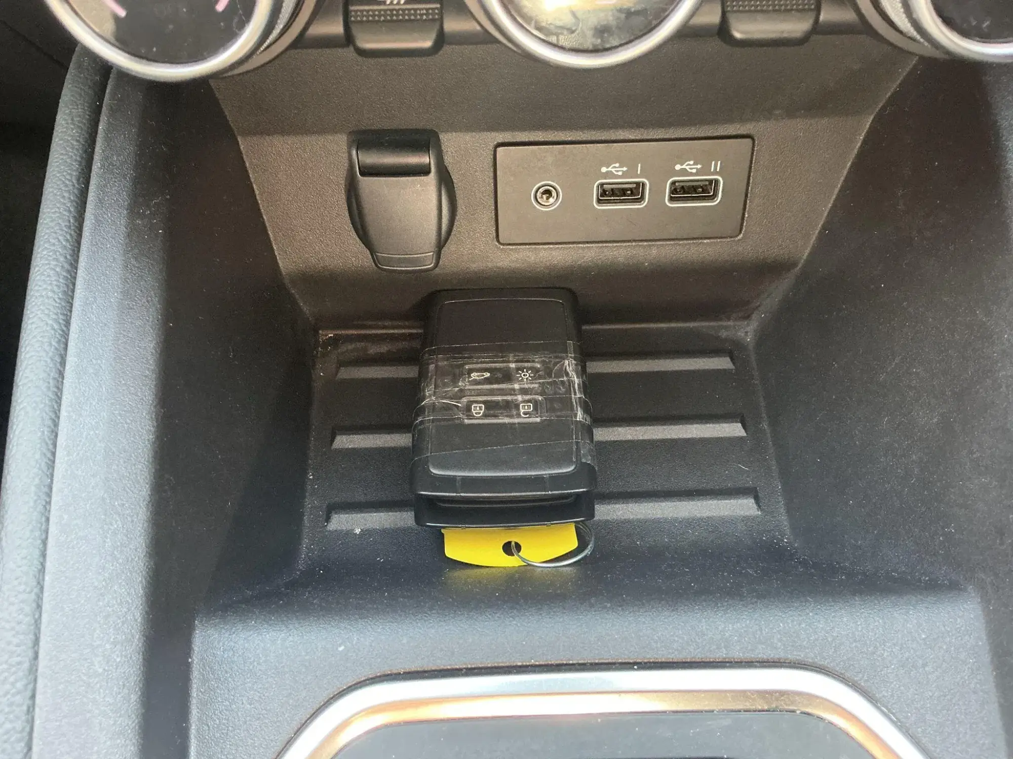 Renault Clio E-Tech Image 17
