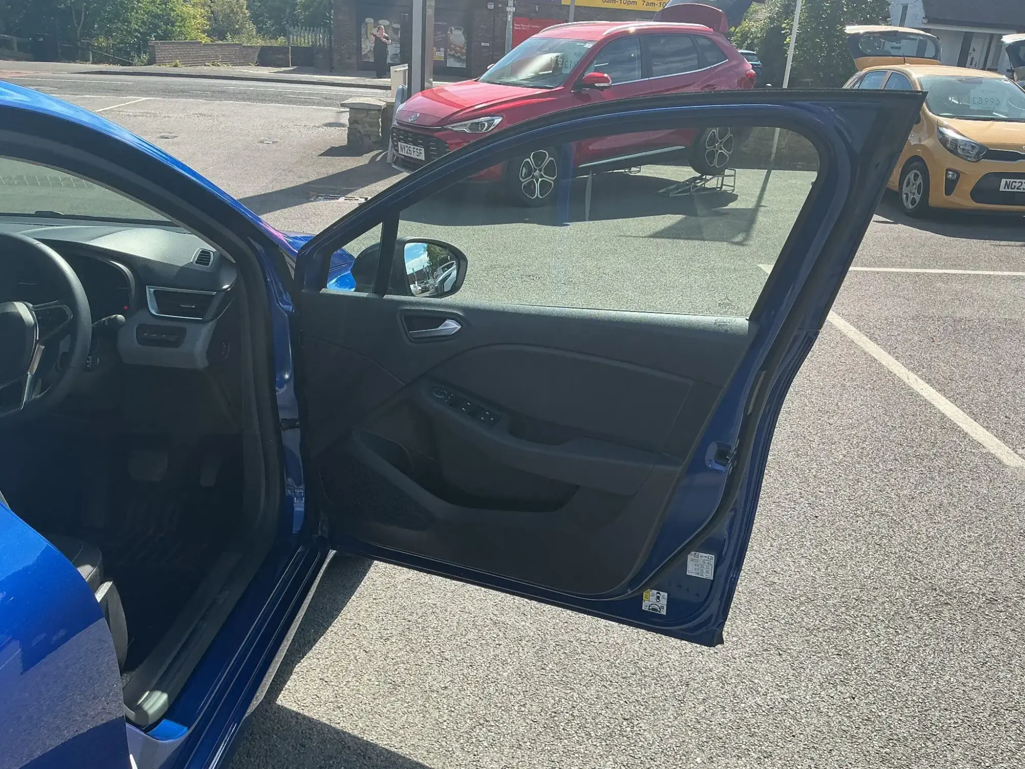 Renault Clio E-Tech Image 21