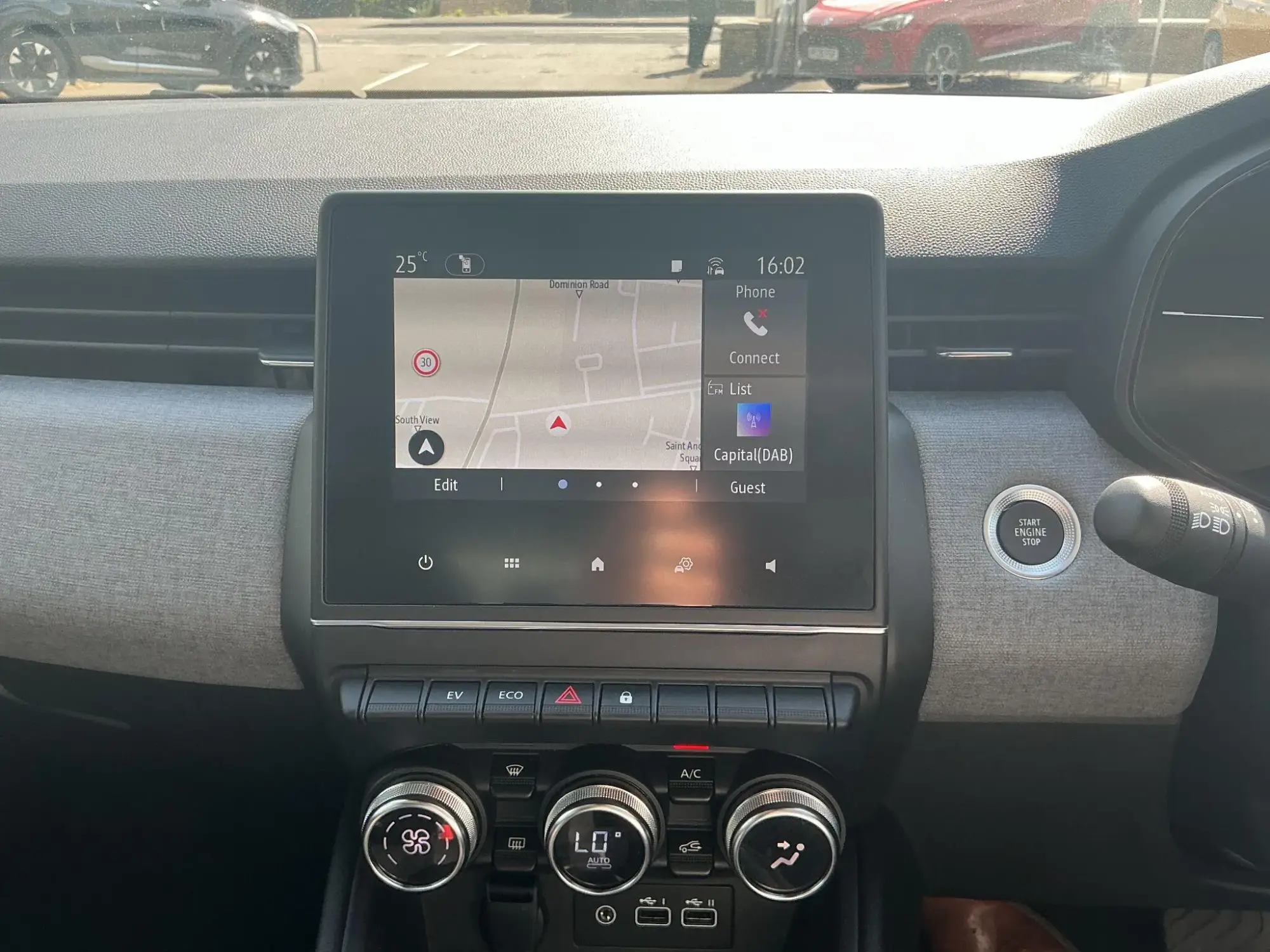 Renault Clio E-Tech Image 28