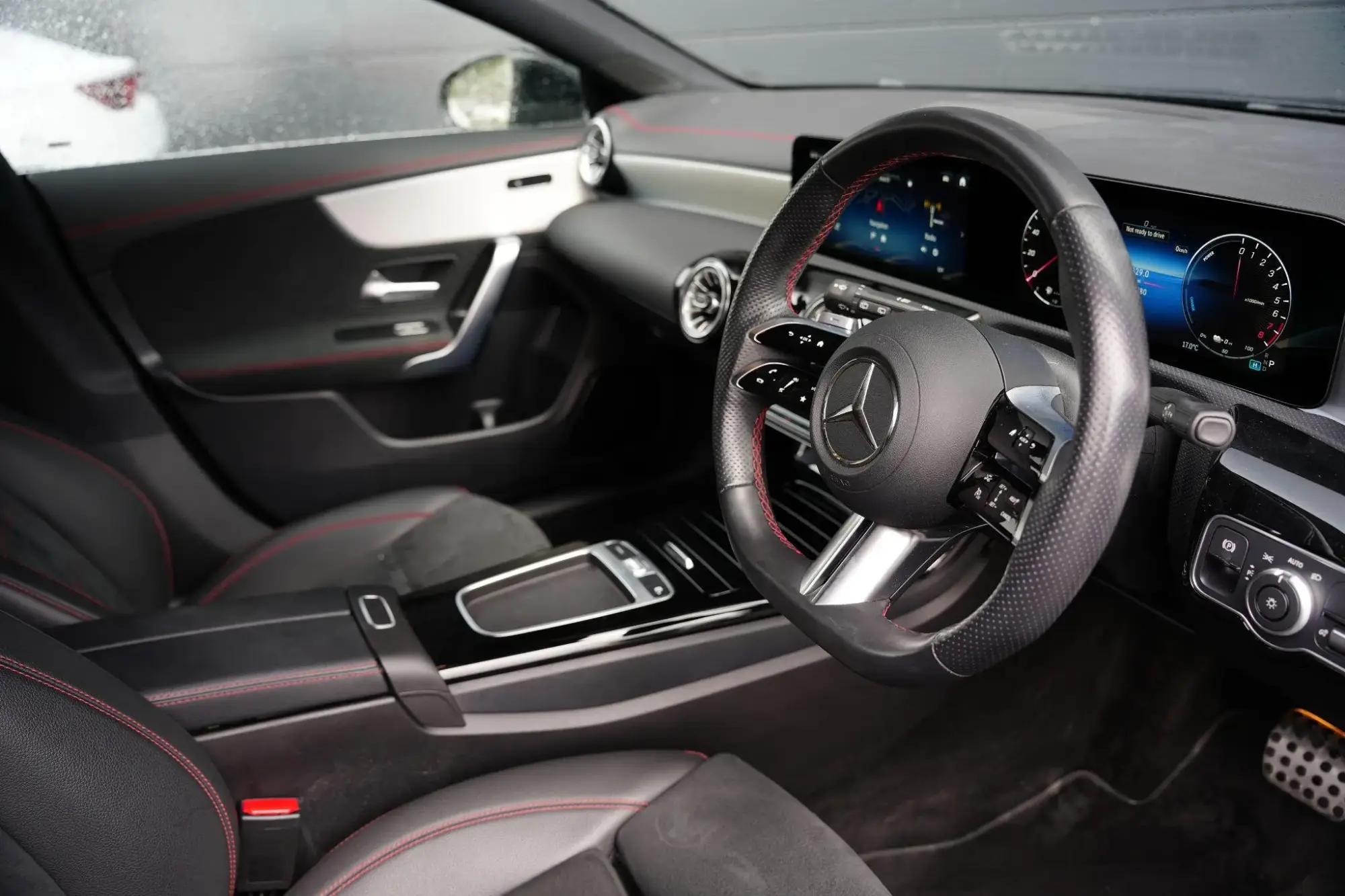 Mercedes-Benz CLA Image 9 Mercedes-Benz CLA Image 9