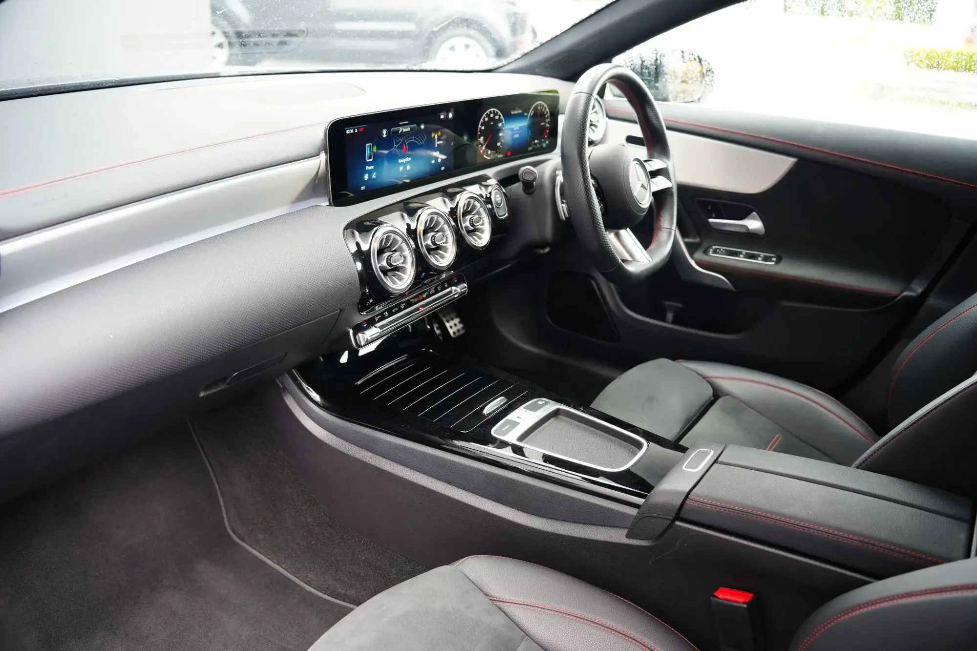 Mercedes-Benz CLA Image 11 Mercedes-Benz CLA Image 11