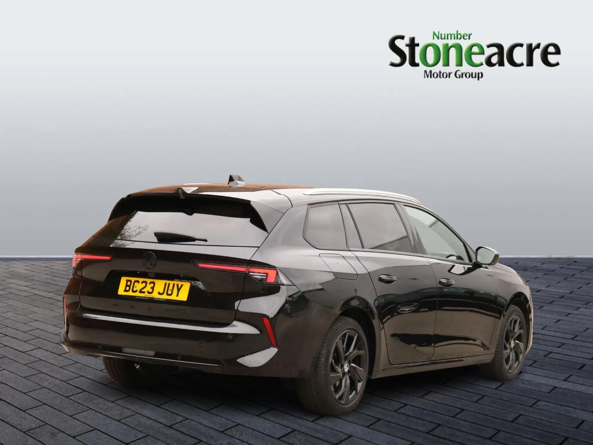 Vauxhall Astra Sports Tourer 1.2 Turbo GS Sports Tourer Euro 6 (s/s) 5dr BC23JUY Image 3
